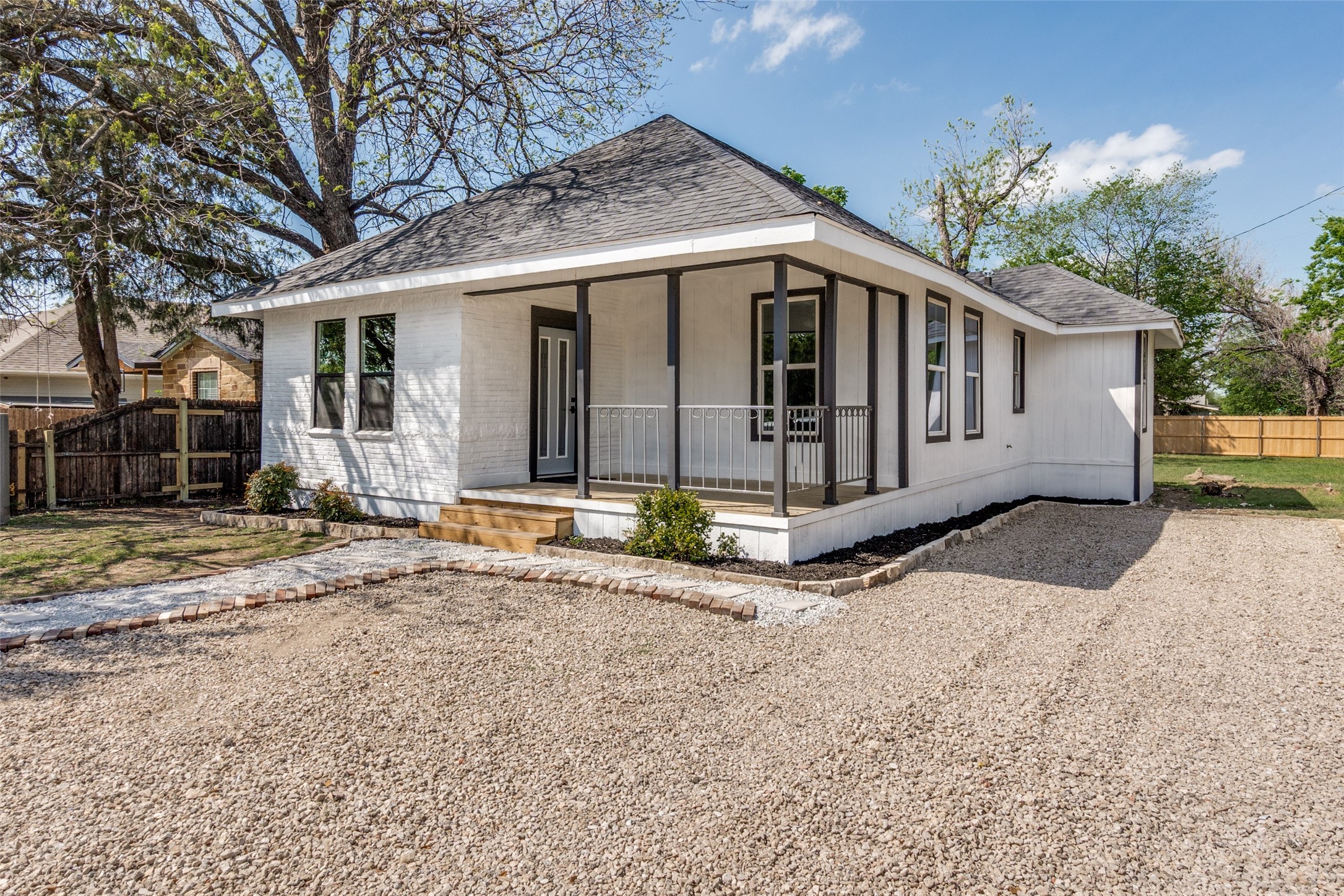 1247 Georgia Avenue Dallas TX 75216