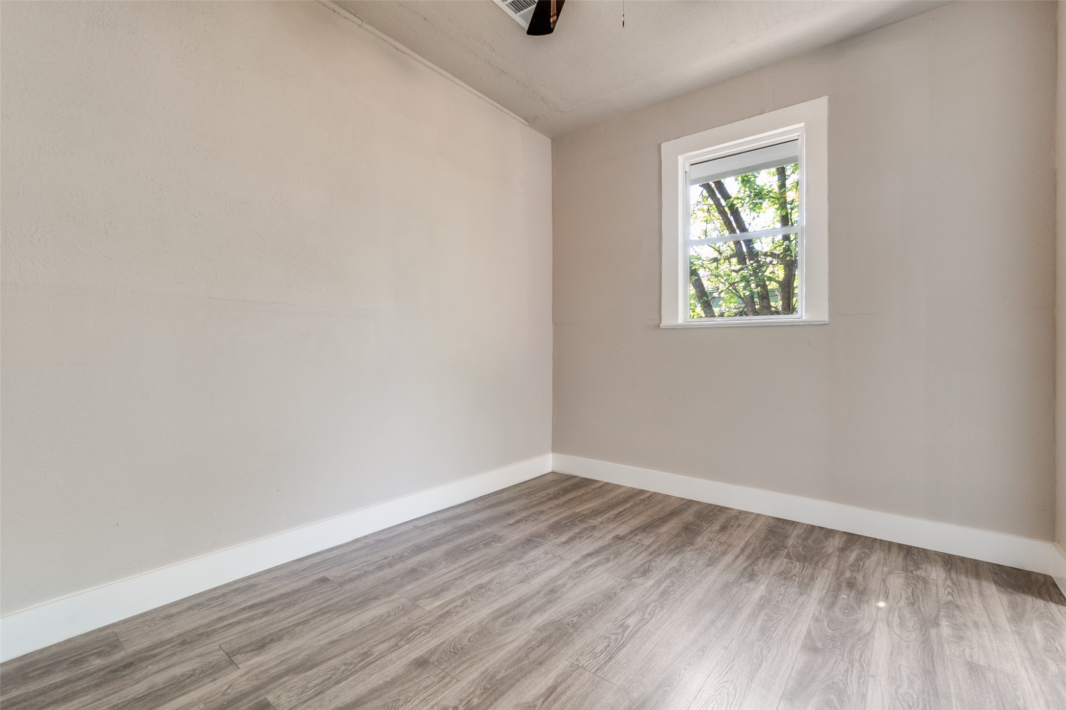 1247 Georgia Avenue Dallas TX 75216