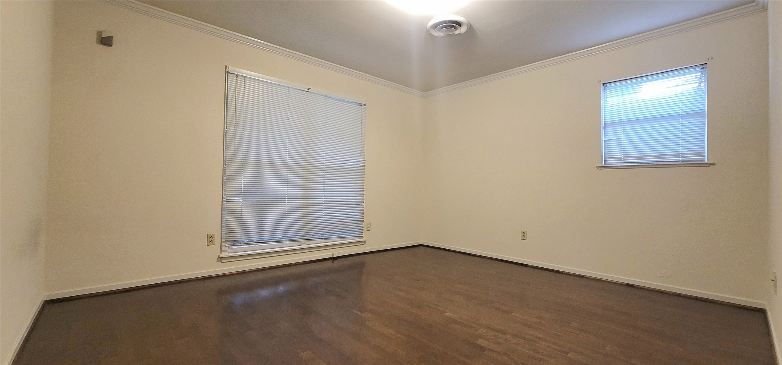 5624 Woodway Drive Fort Worth TX 76133