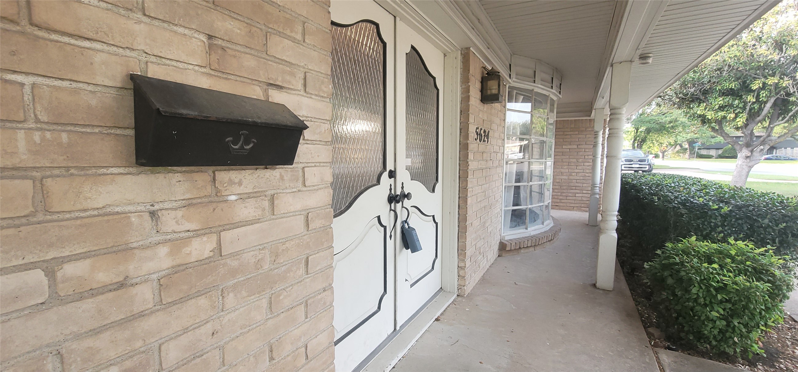 5624 Woodway Drive Fort Worth TX 76133