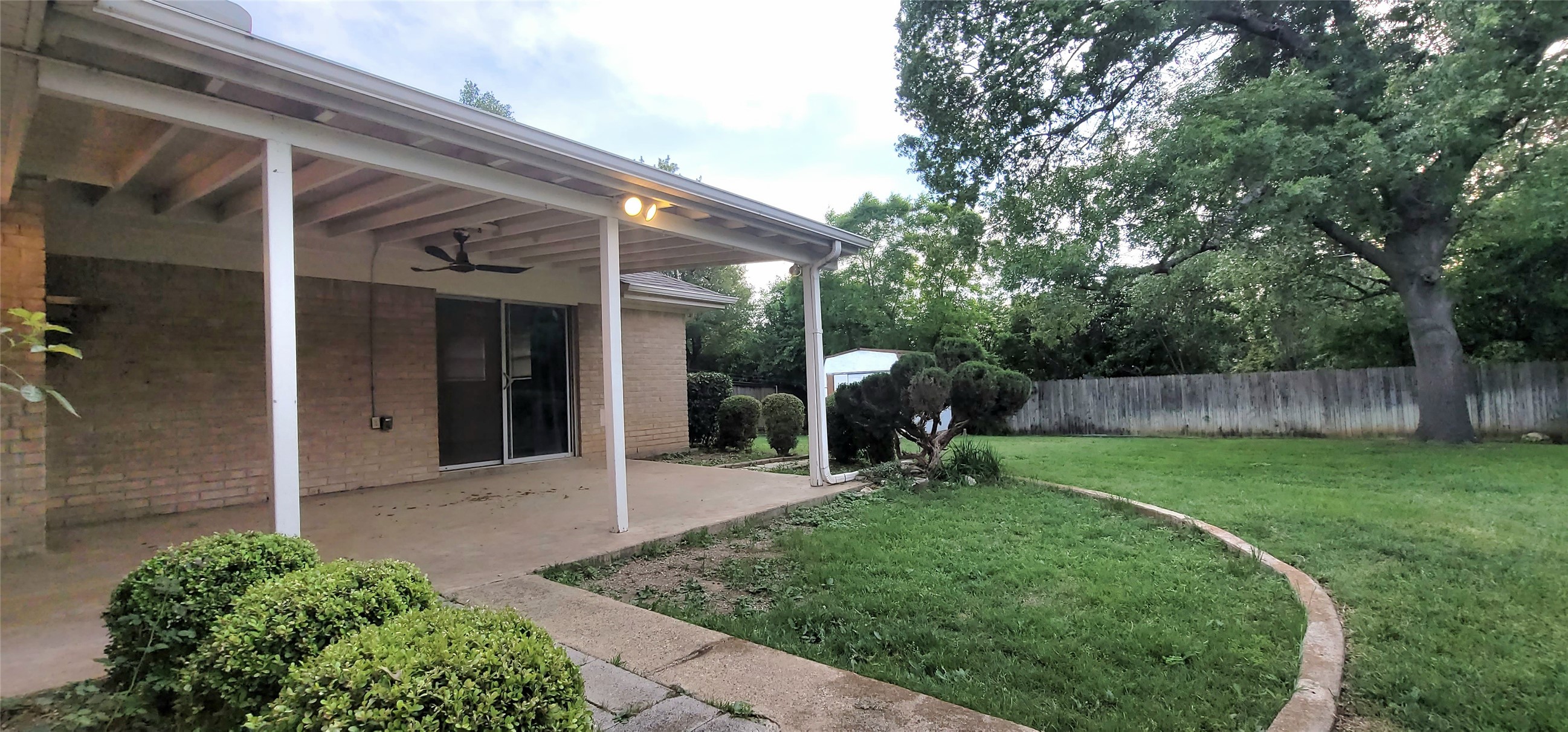 5624 Woodway Drive Fort Worth TX 76133