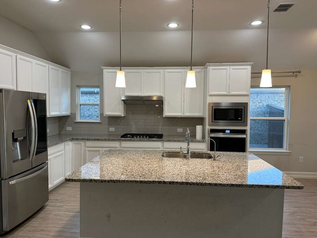 1524 Millican Lane Aubrey TX 76227
