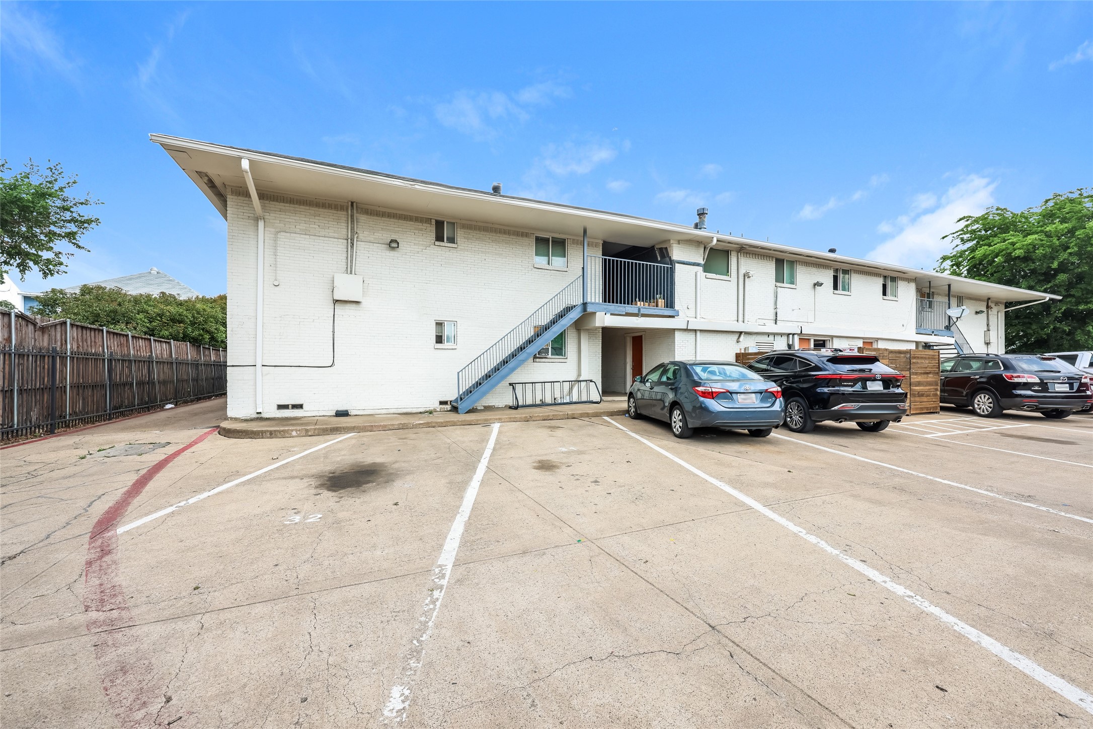 4618 Reiger Avenue Dallas TX 75246