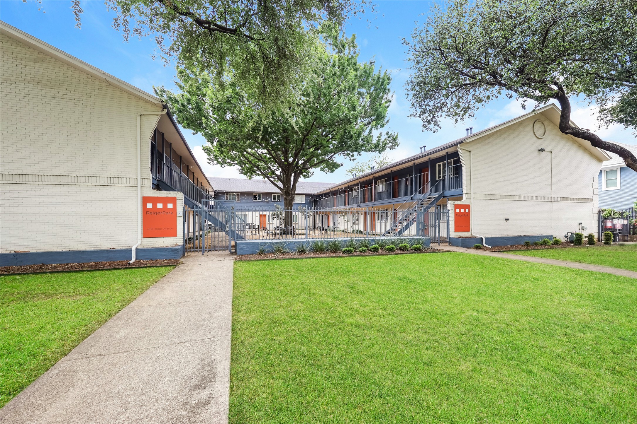 4618 Reiger Avenue Dallas TX 75246