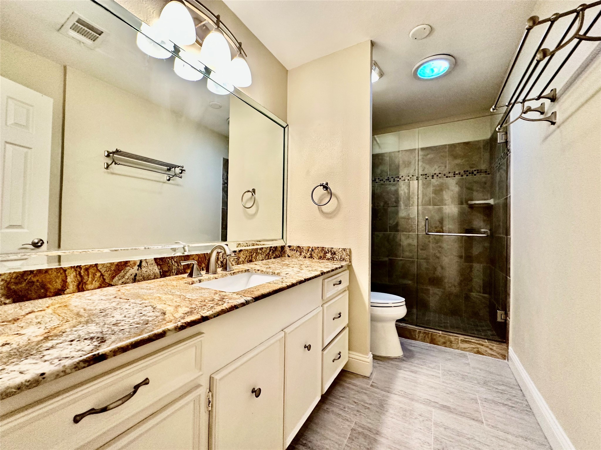 6632 Winding Rose Trail Dallas TX 75252