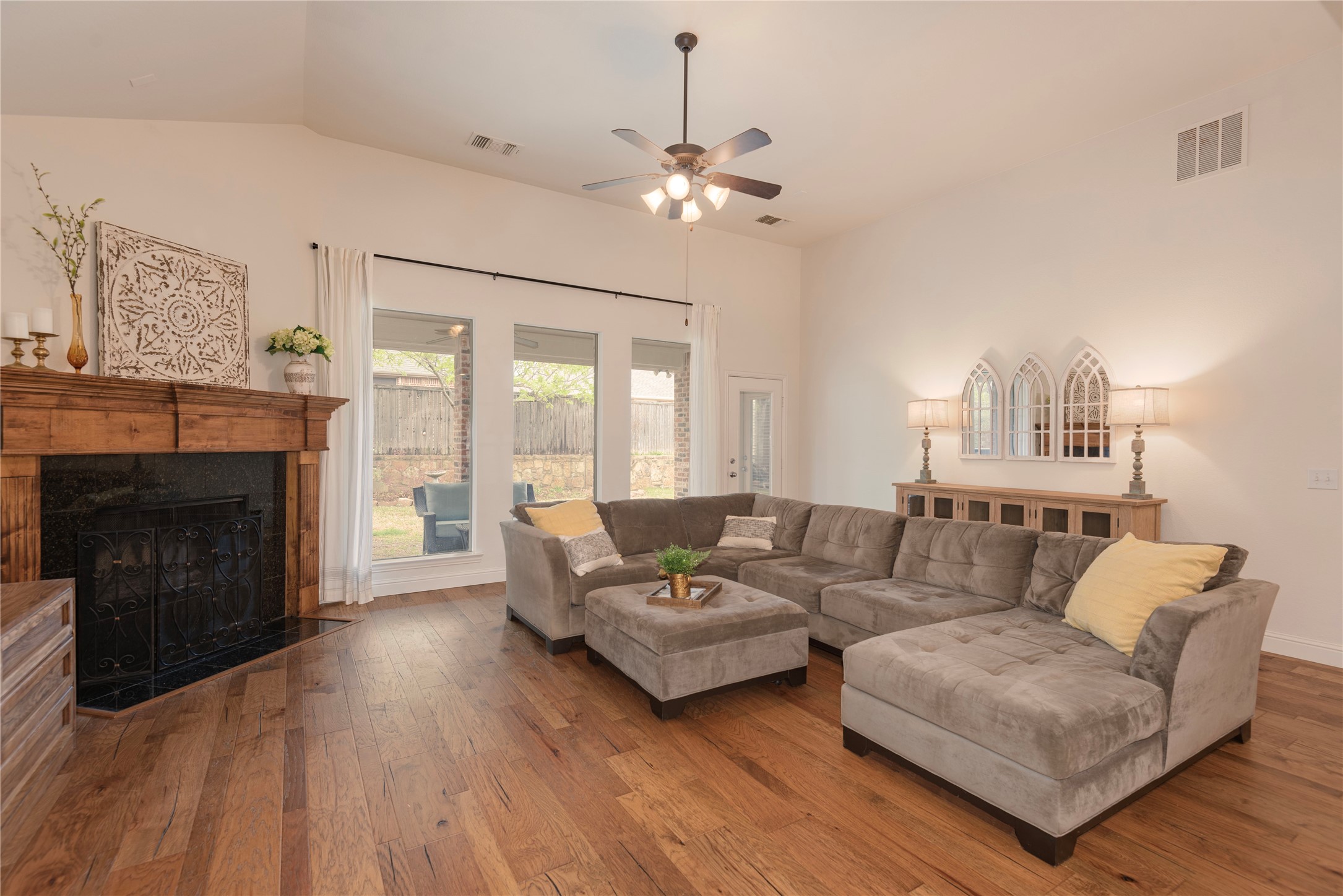 913 Canyon Wren Drive Mckinney TX 75071