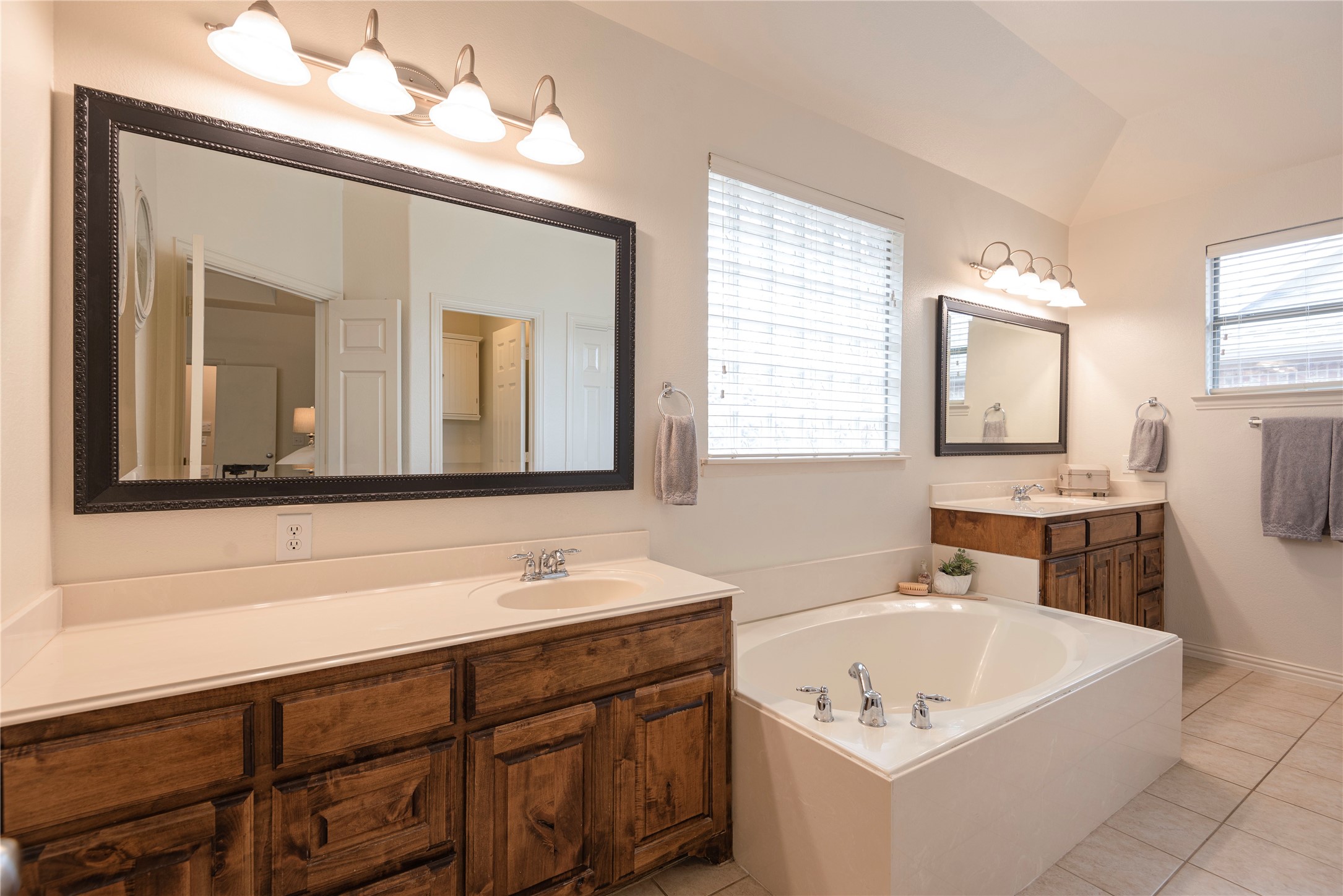913 Canyon Wren Drive Mckinney TX 75071