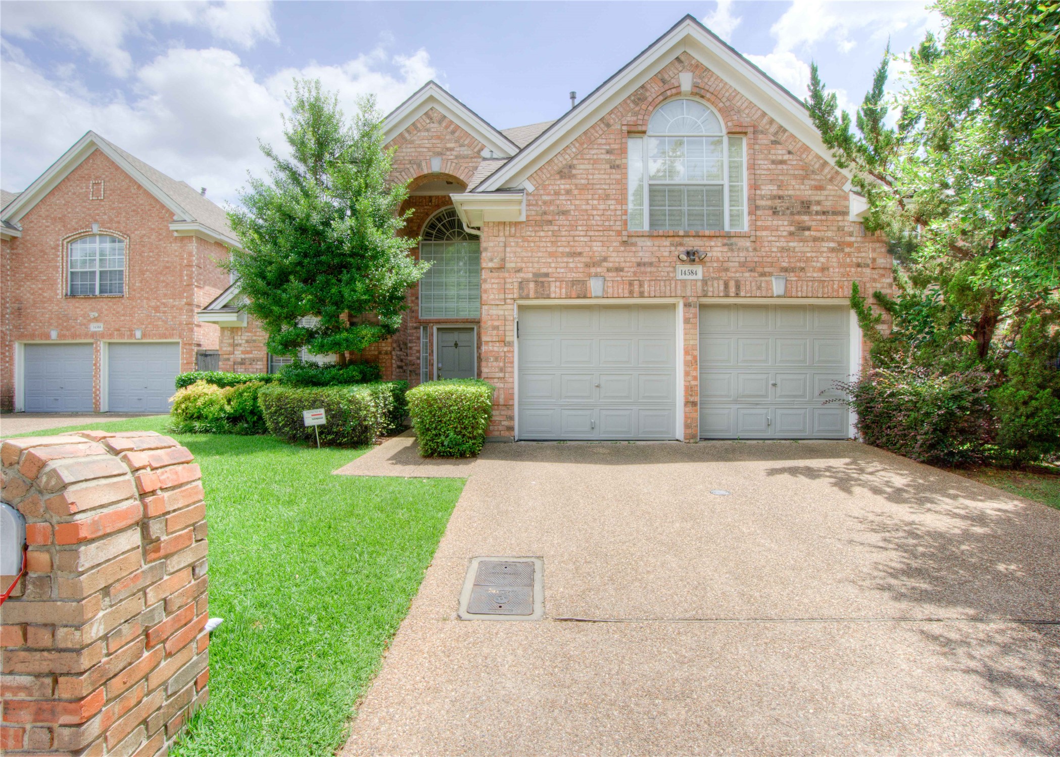 14584 Whitman Court Addison TX 75001