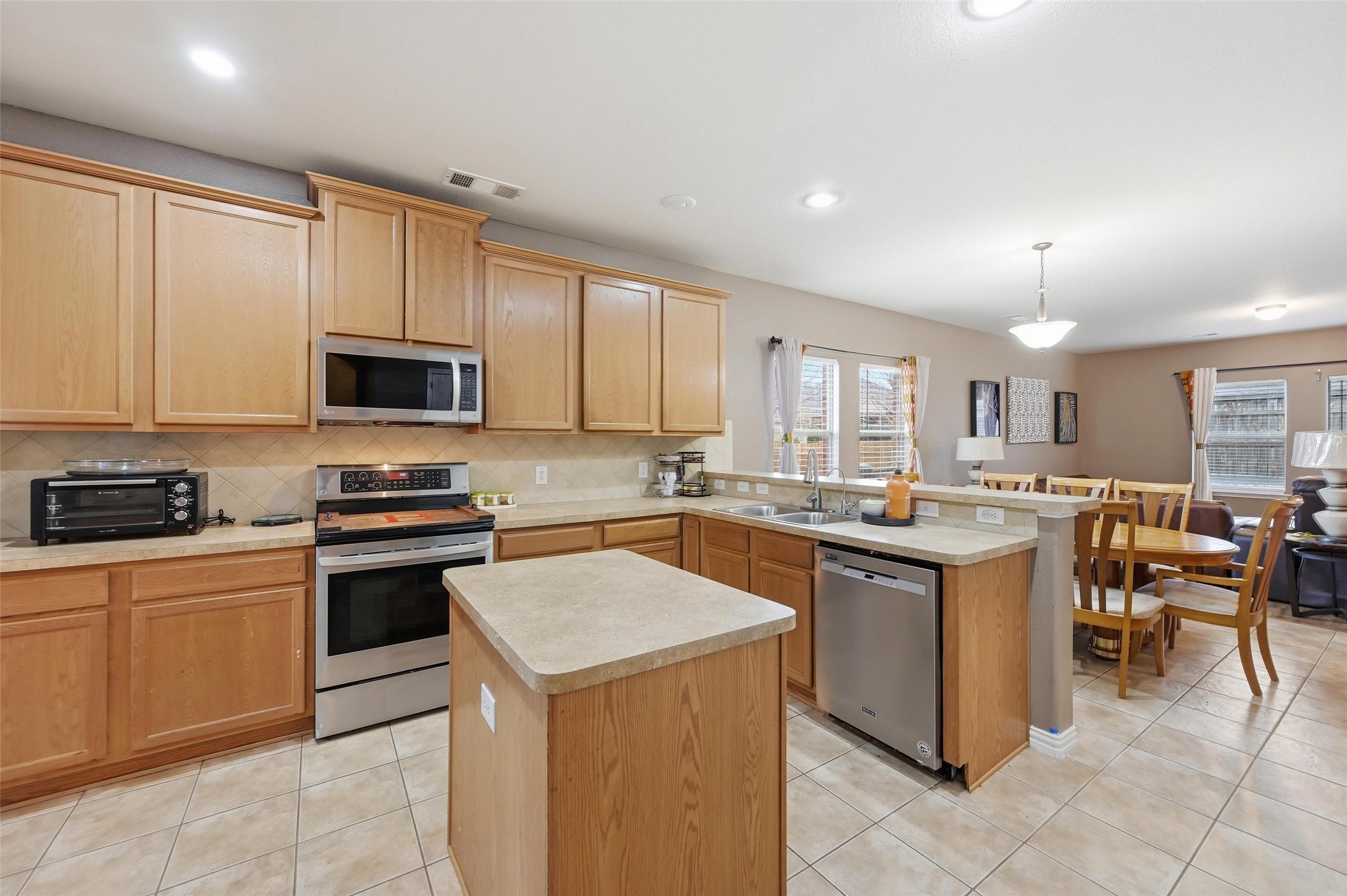 1301 Concho Trail Mansfield TX 76063