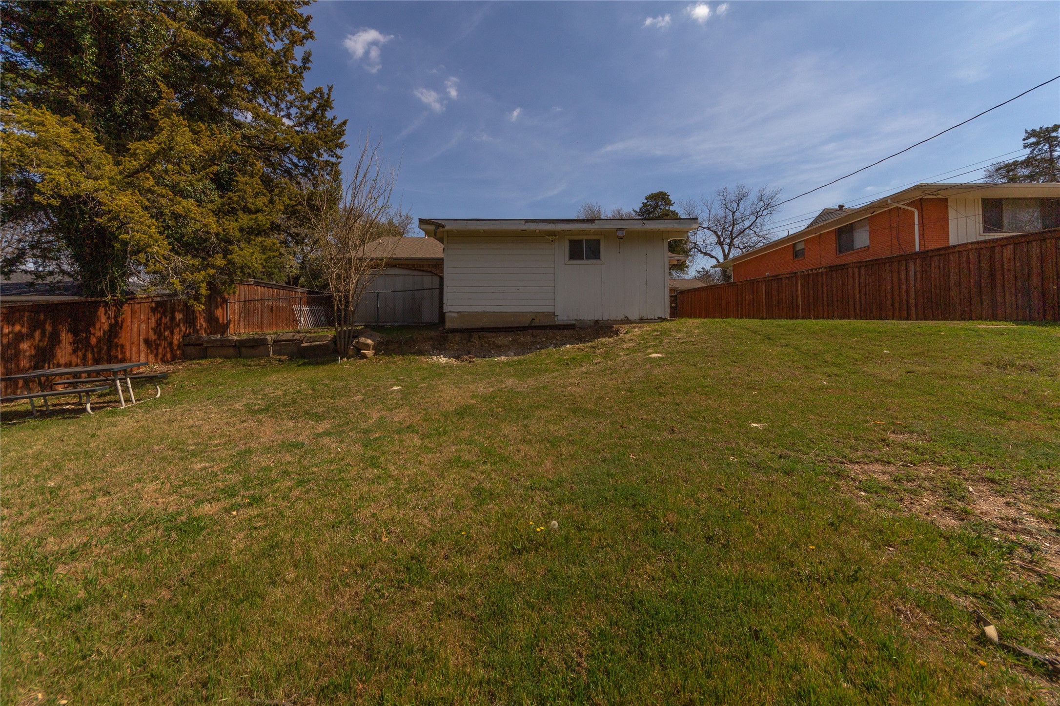 3217 Cedarcroft Lane Dallas TX 75233