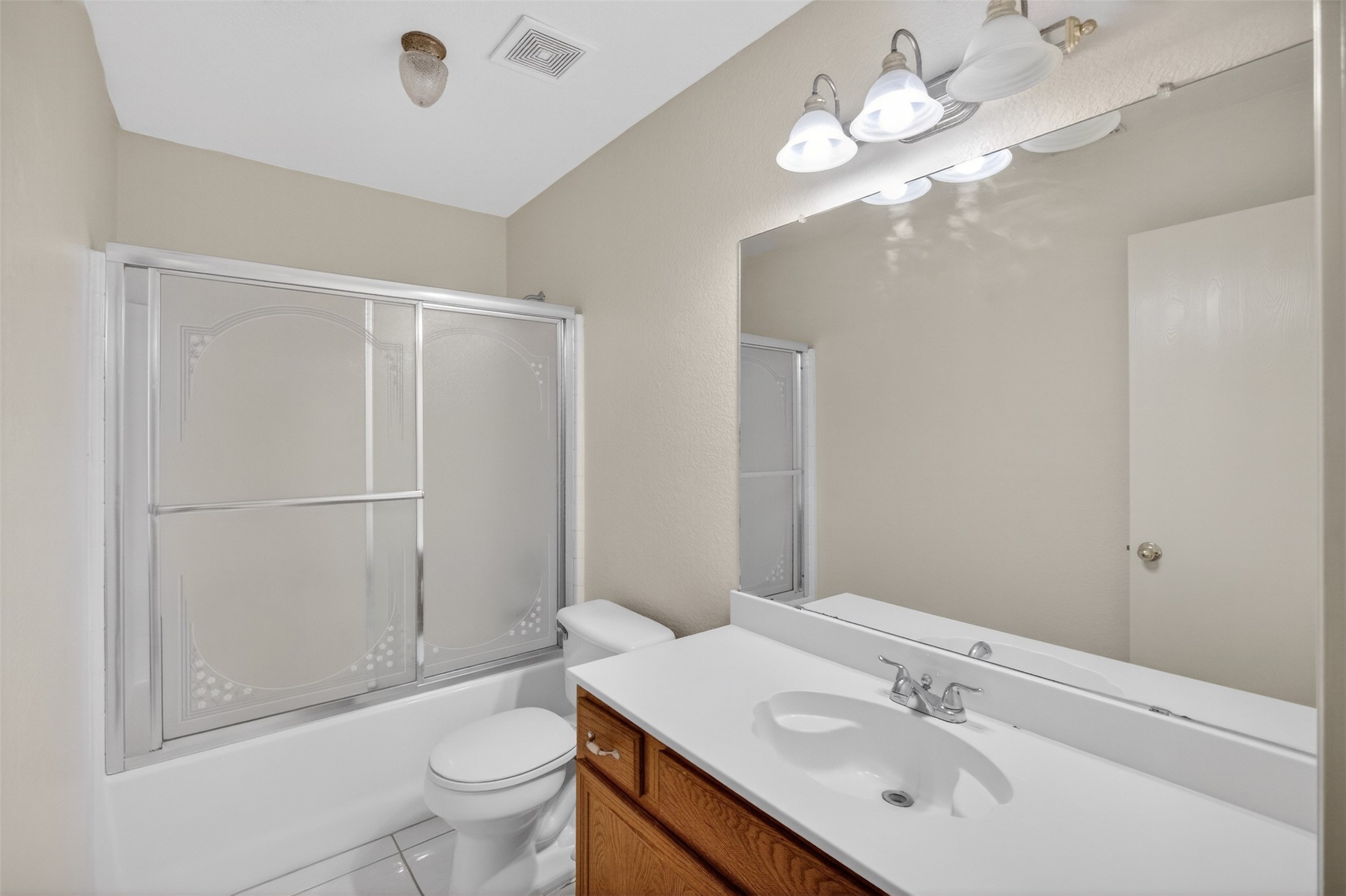 7016 Snowivy Court Arlington TX 76001