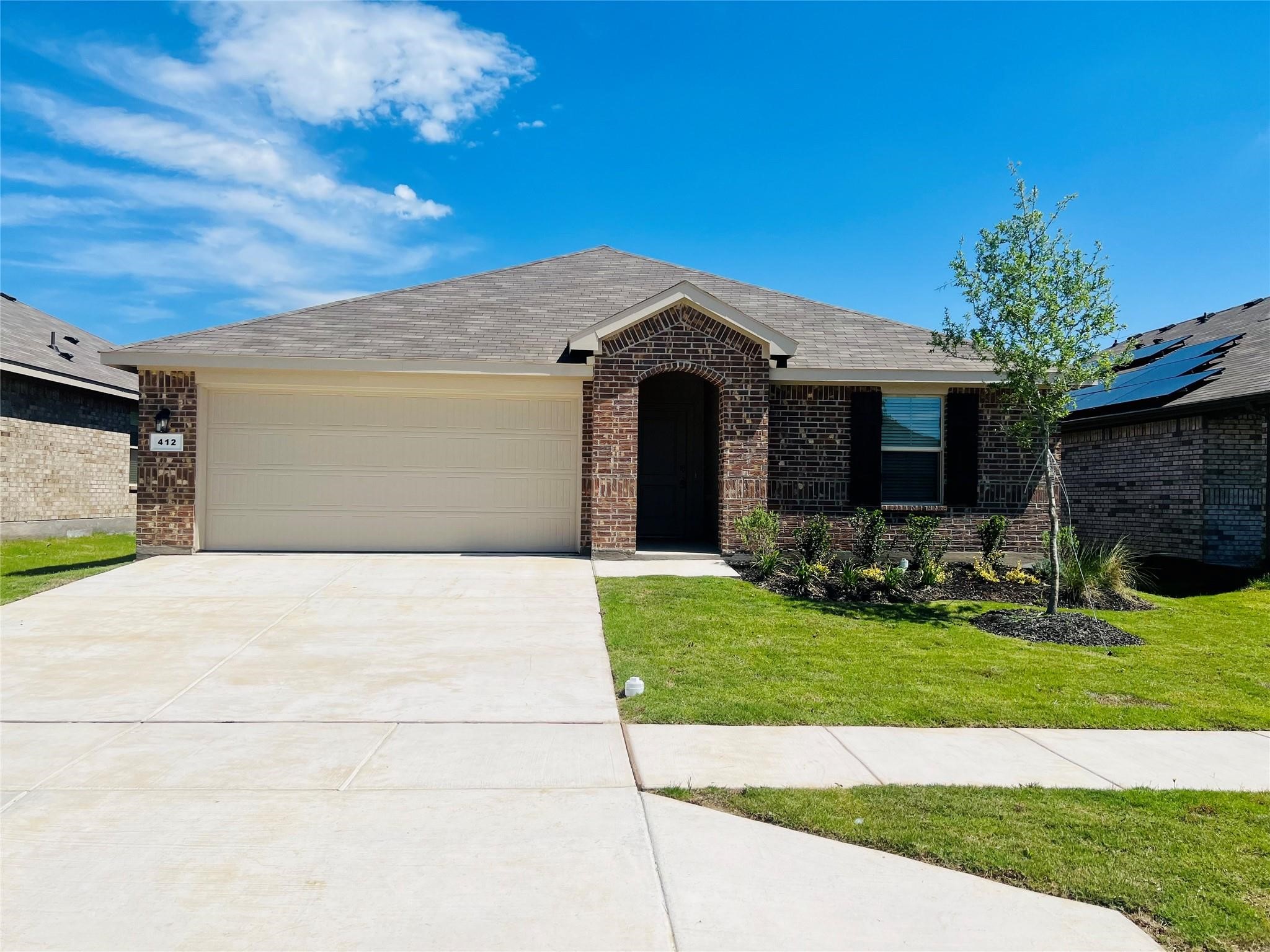 412 Alva Street Azle TX 76020