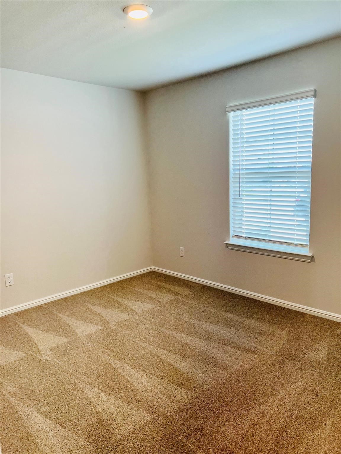 412 Alva Street Azle TX 76020