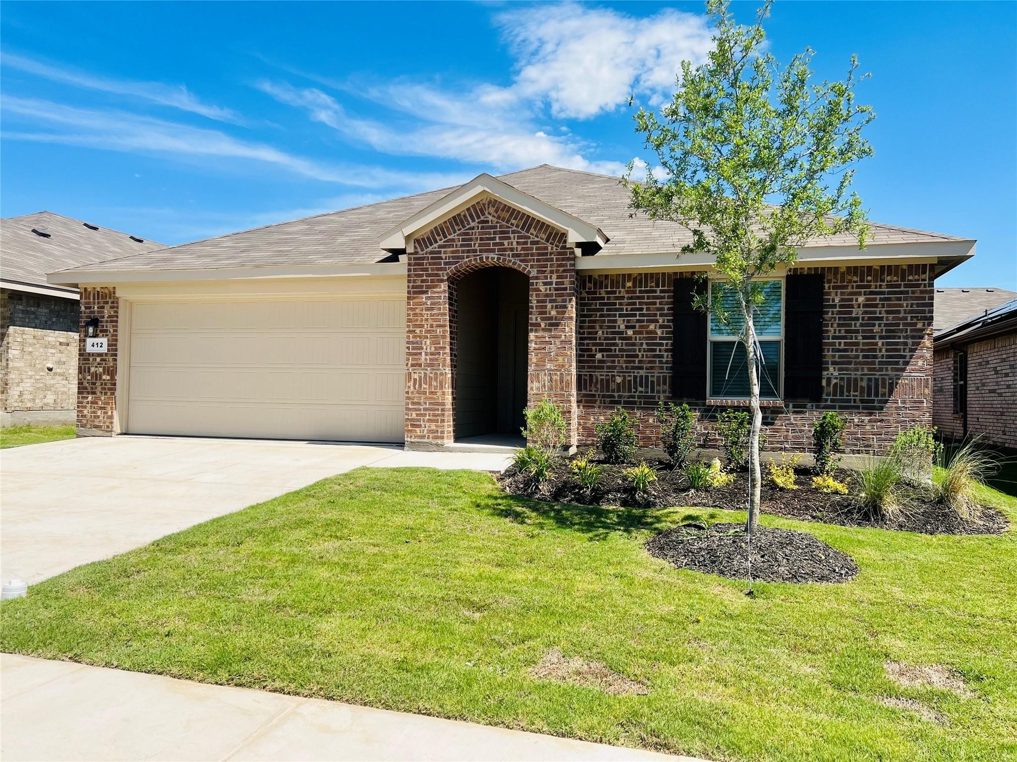 412 Alva Street Azle TX 76020