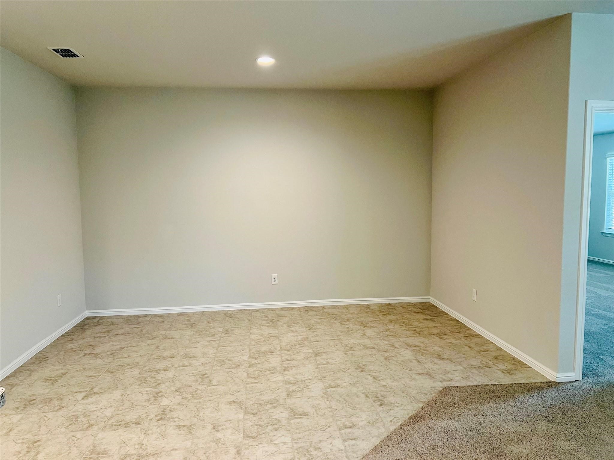 412 Alva Street Azle TX 76020