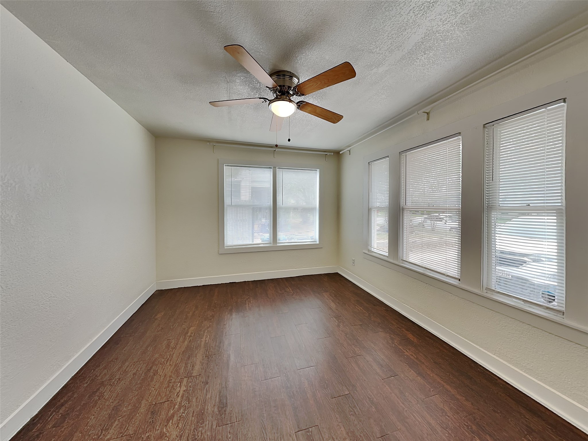 2911 Ryan Avenue Fort Worth TX 76110