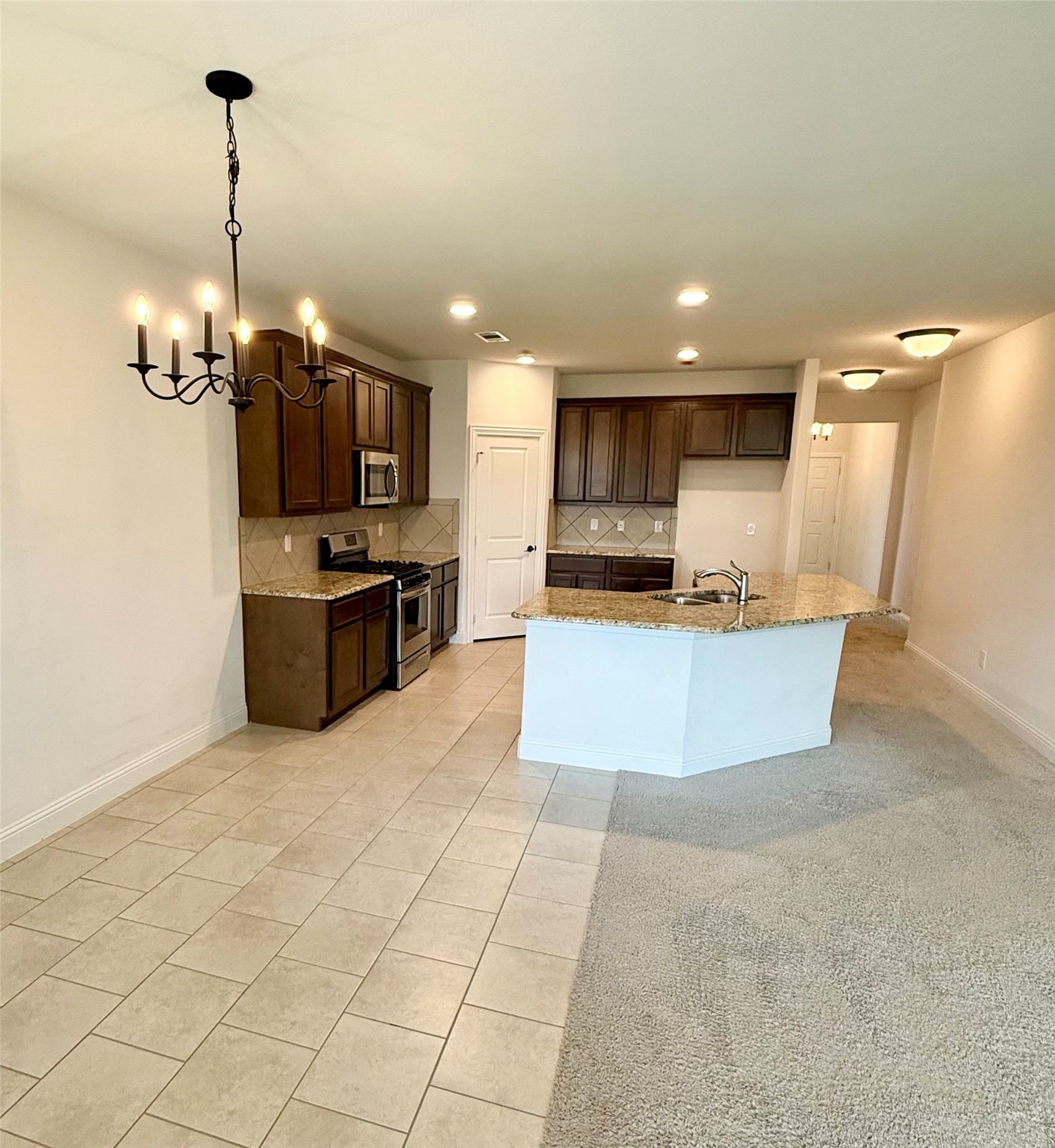 204 Flower Ridge Drive Fort Worth TX 76108