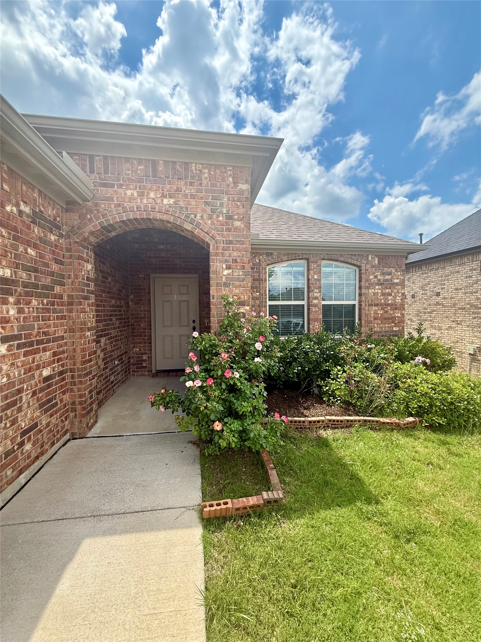 204 Flower Ridge Drive Fort Worth TX 76108