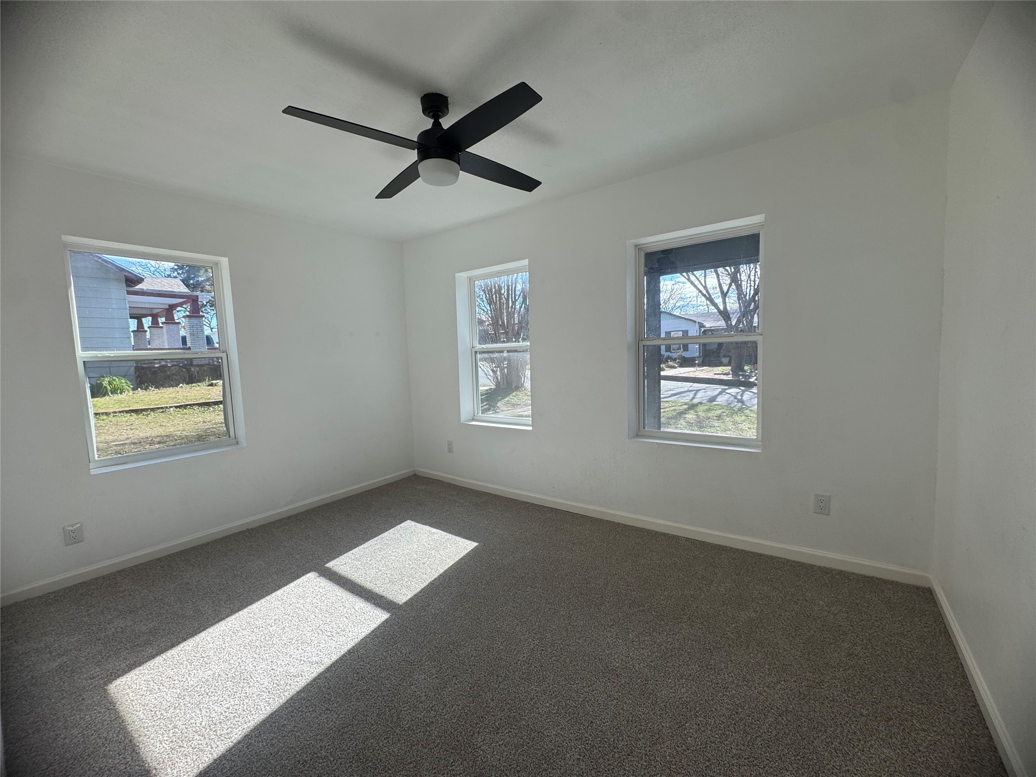 607 E Monterey Street Denison TX 75021