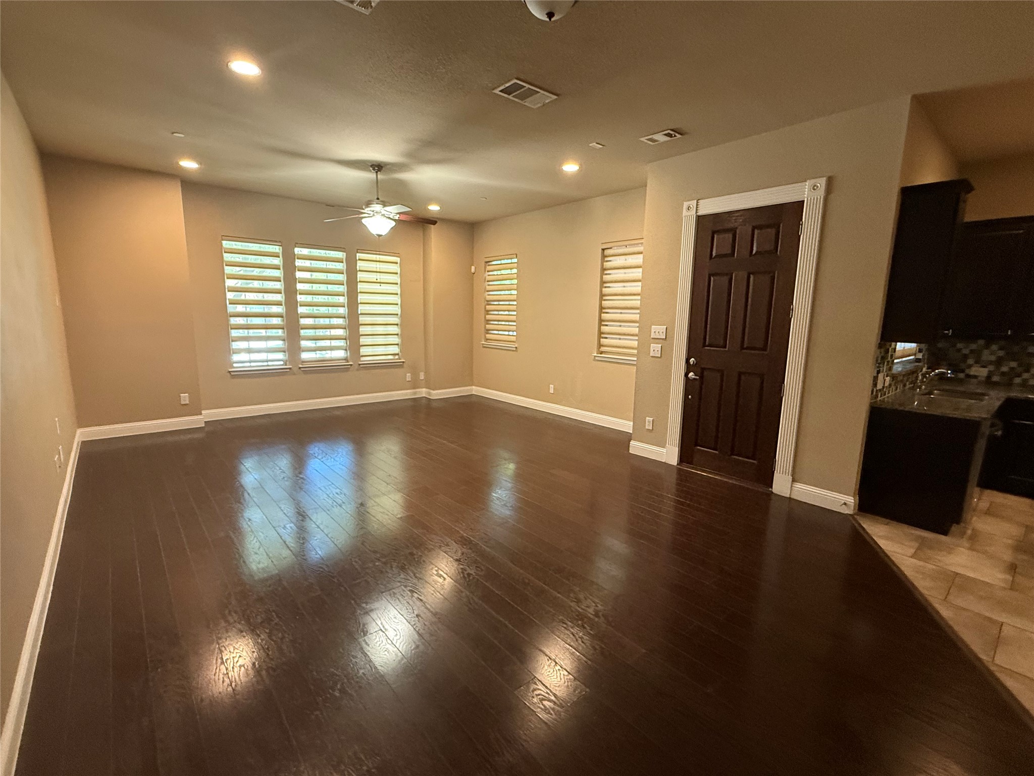 8608 Knox Street Irving TX 75063
