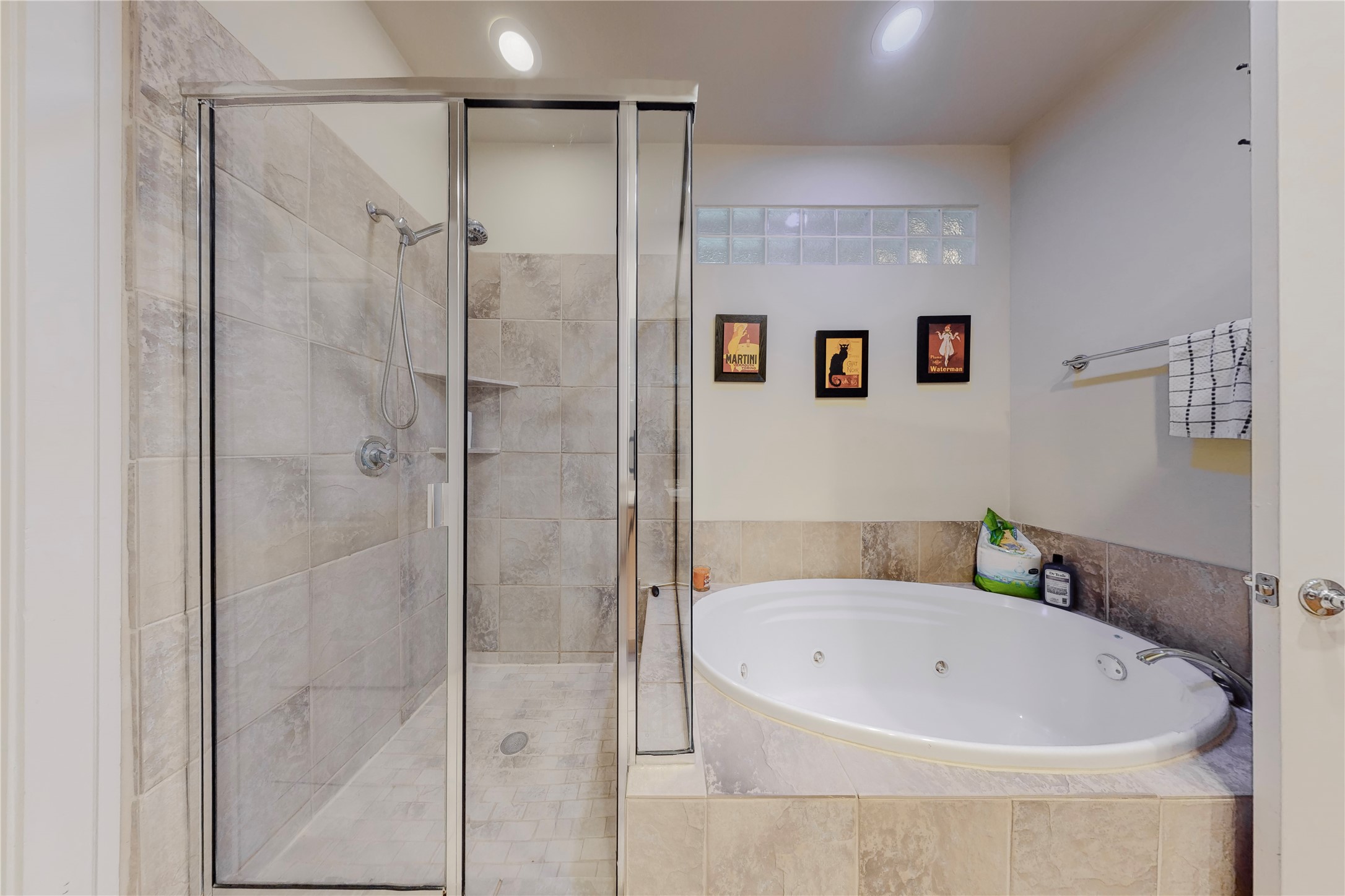 4235 Rawlins Street Dallas TX 75219