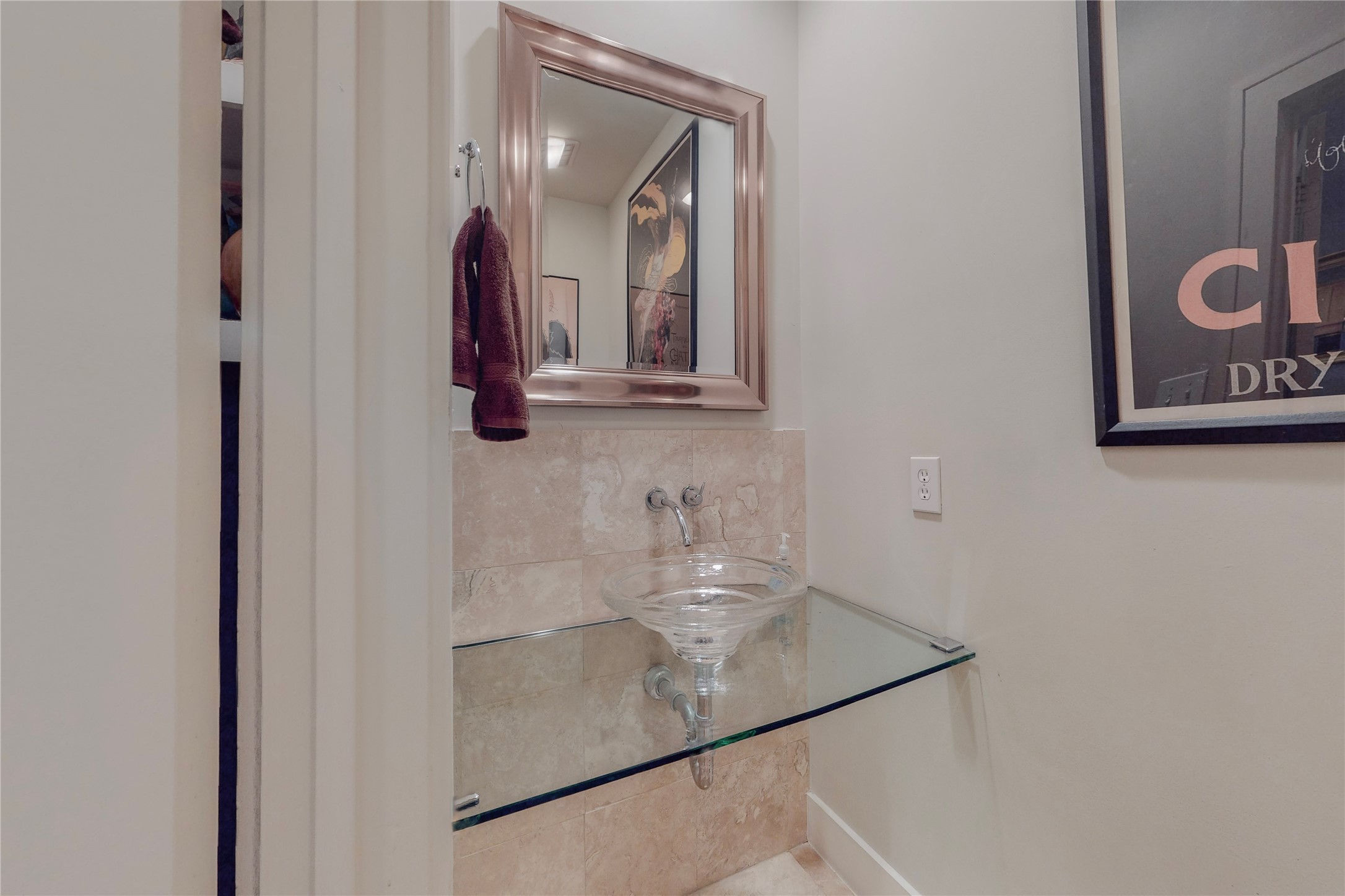 4235 Rawlins Street Dallas TX 75219