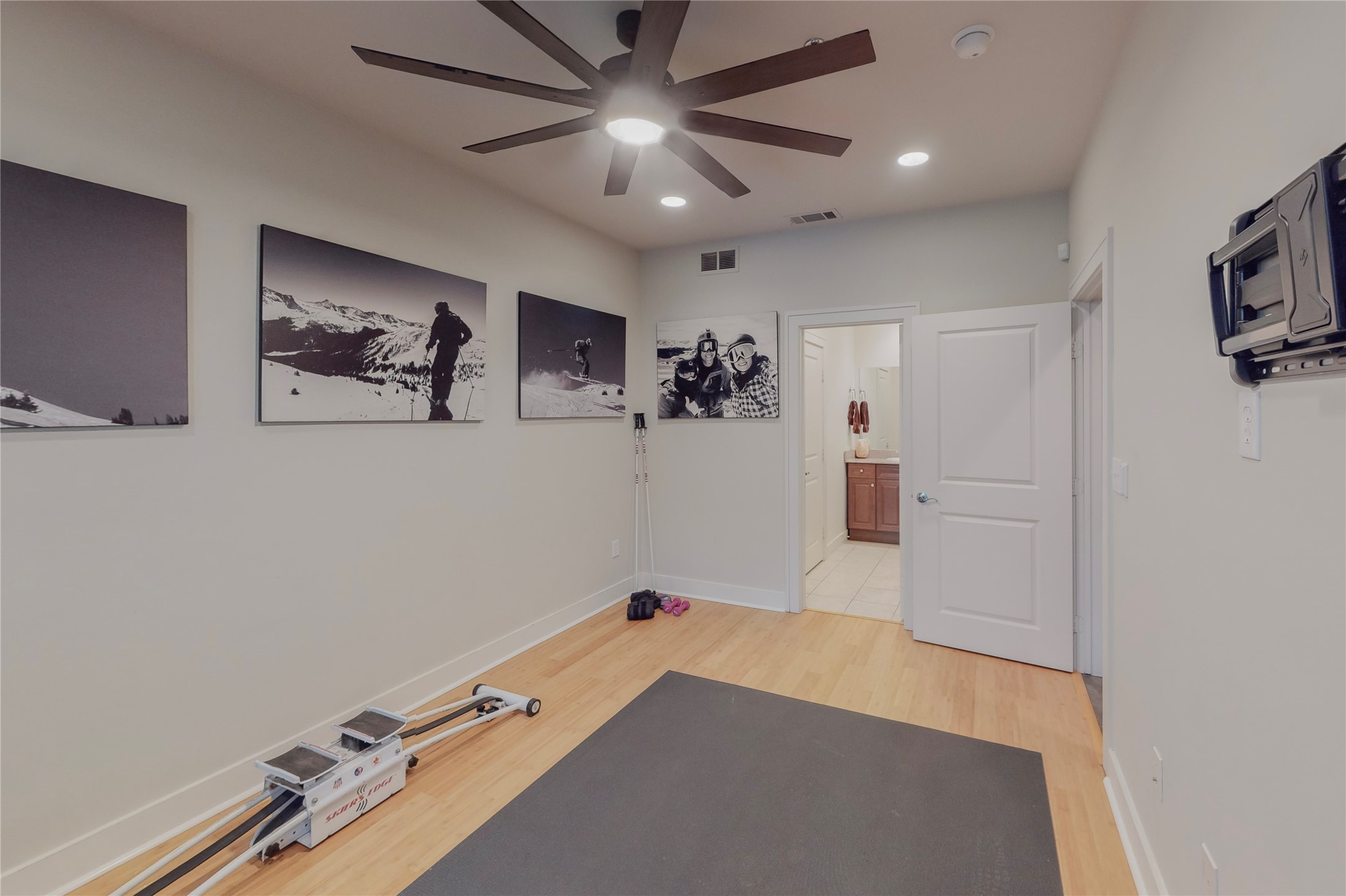 4235 Rawlins Street Dallas TX 75219