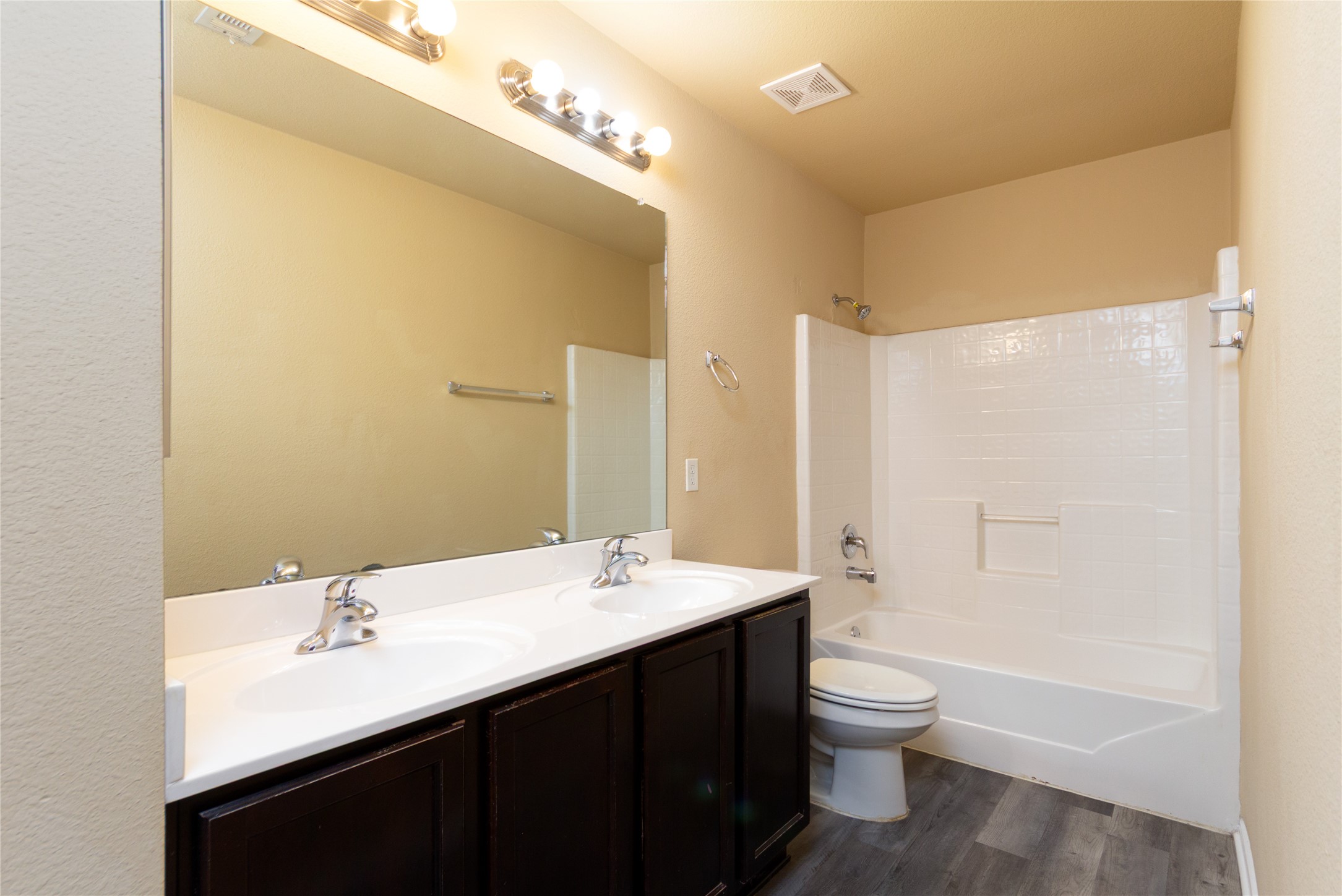 8534 Bearden Street Dallas TX 75227