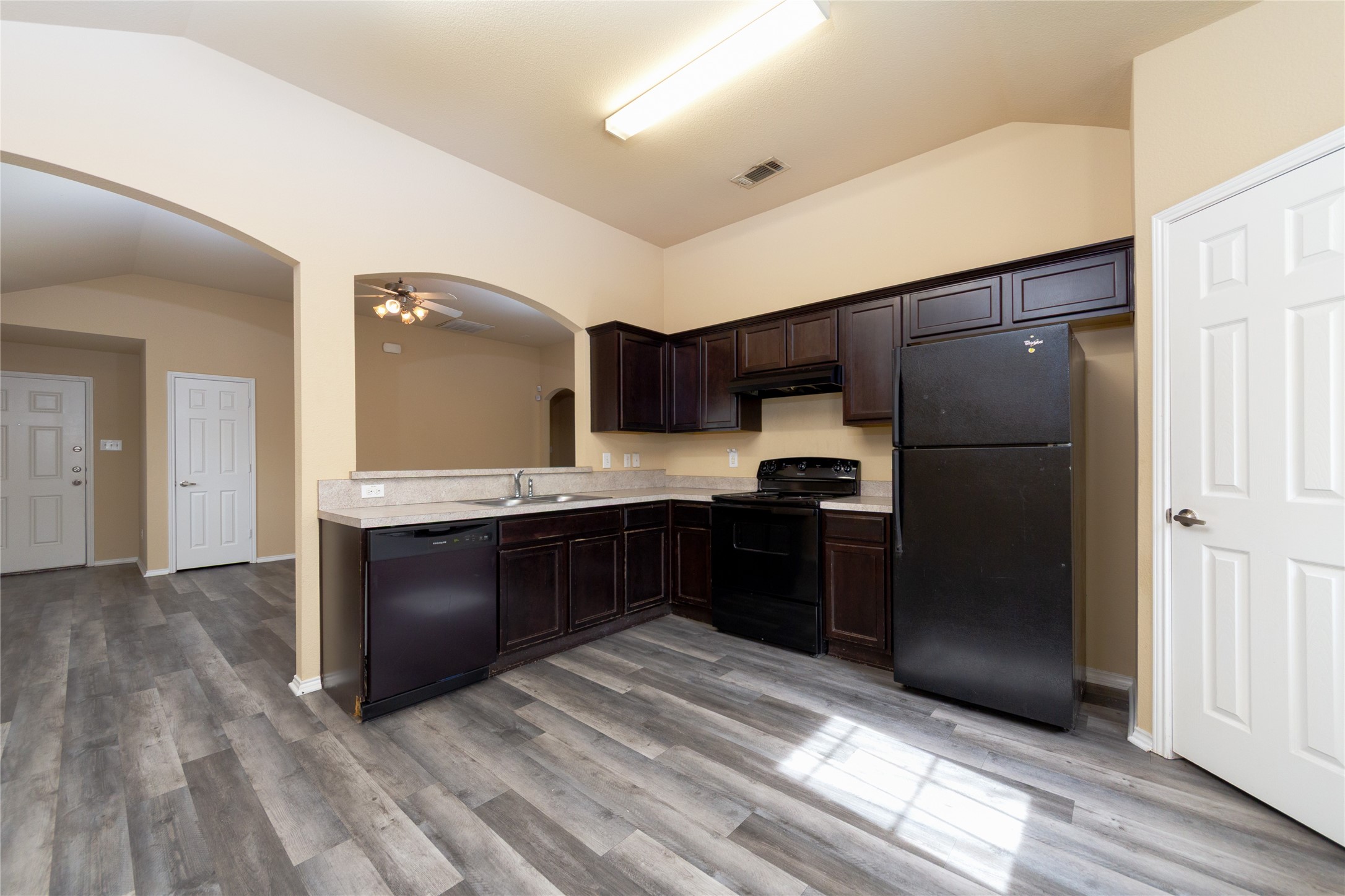8534 Bearden Street Dallas TX 75227