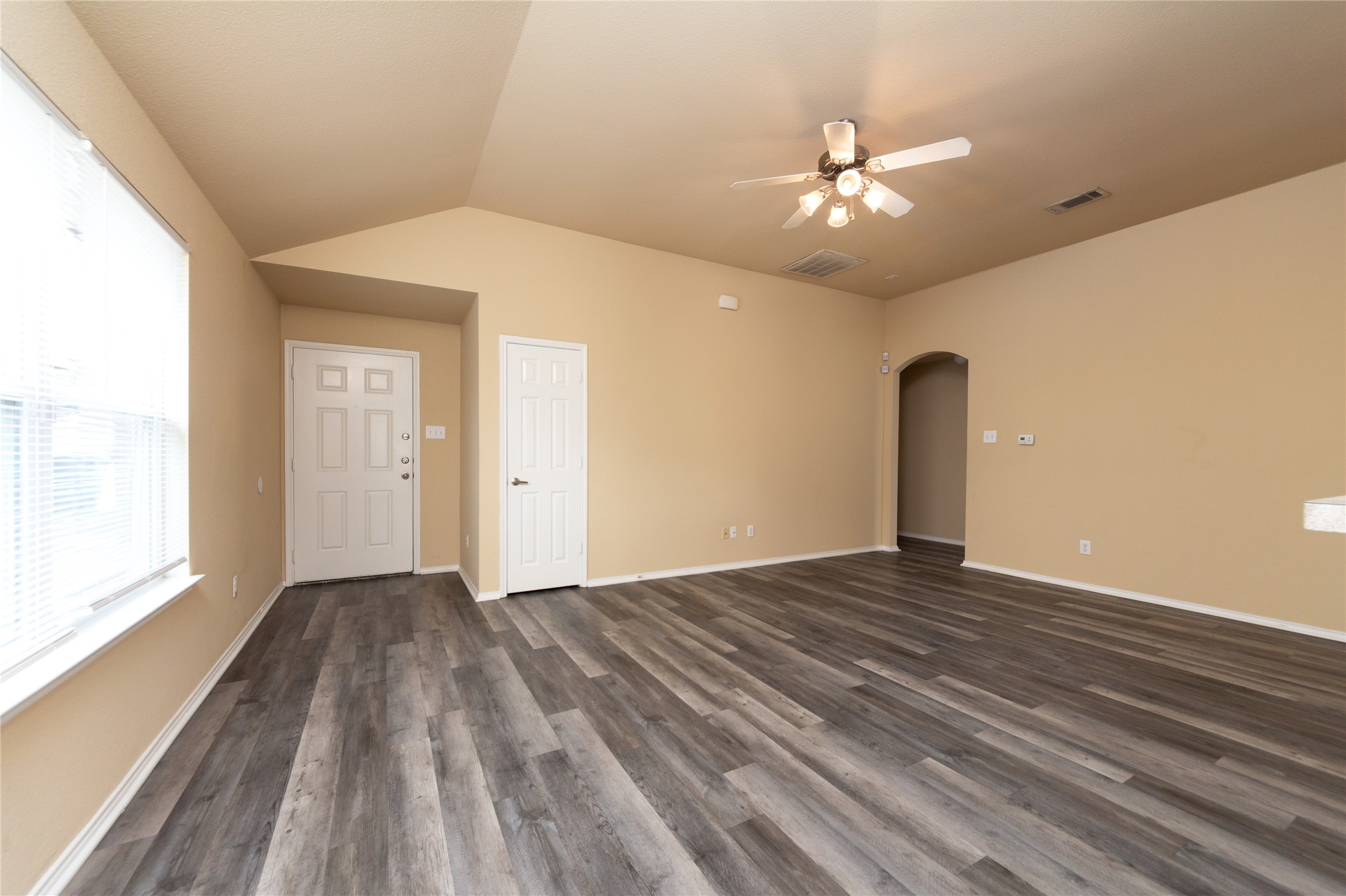8534 Bearden Street Dallas TX 75227