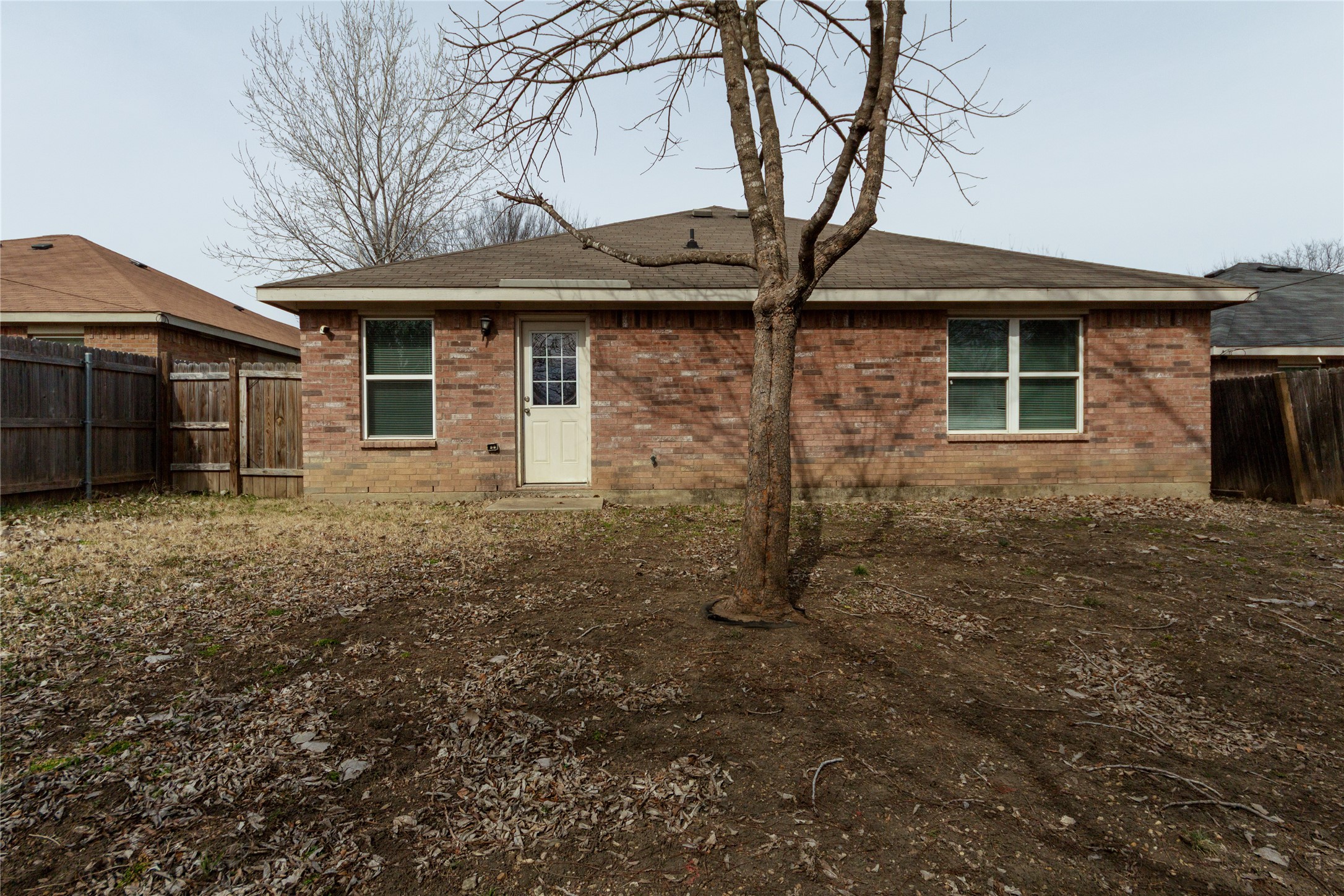 8534 Bearden Street Dallas TX 75227