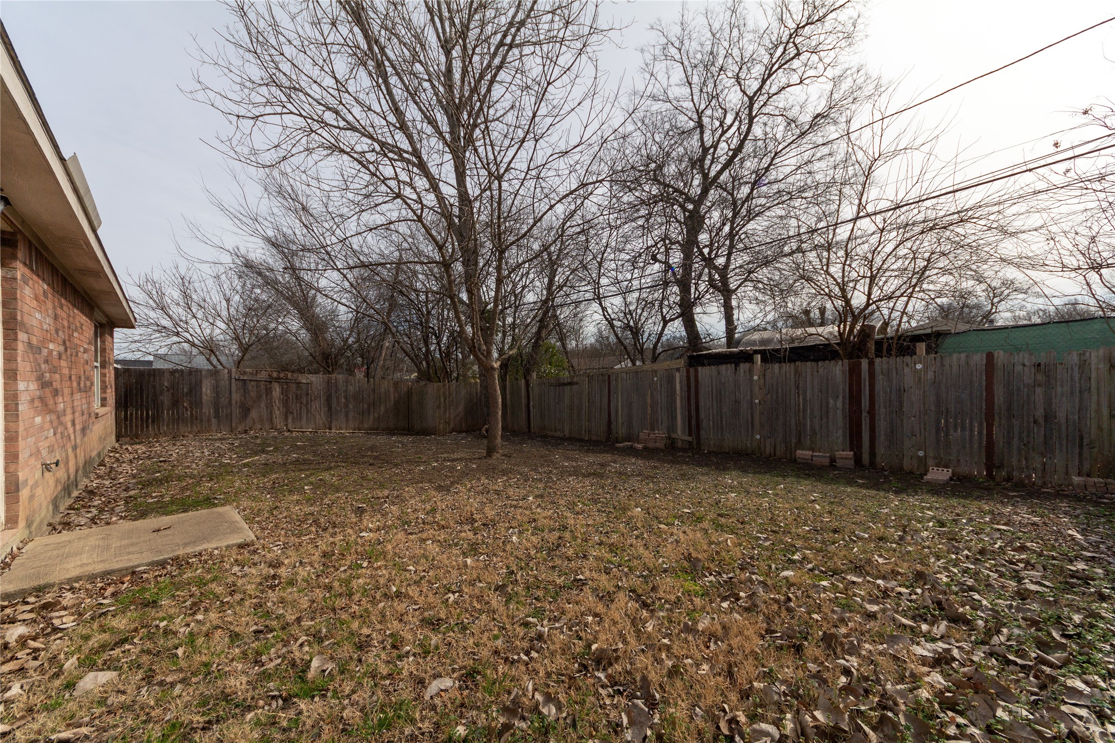 8534 Bearden Street Dallas TX 75227