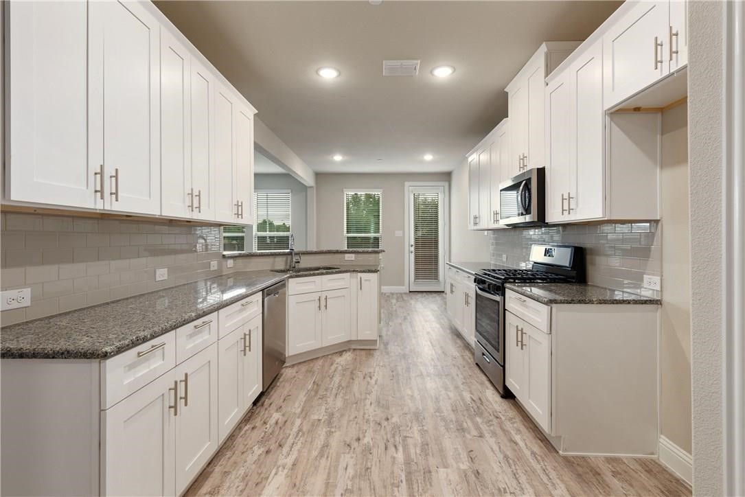2900 Galveston Street Plano TX 75075