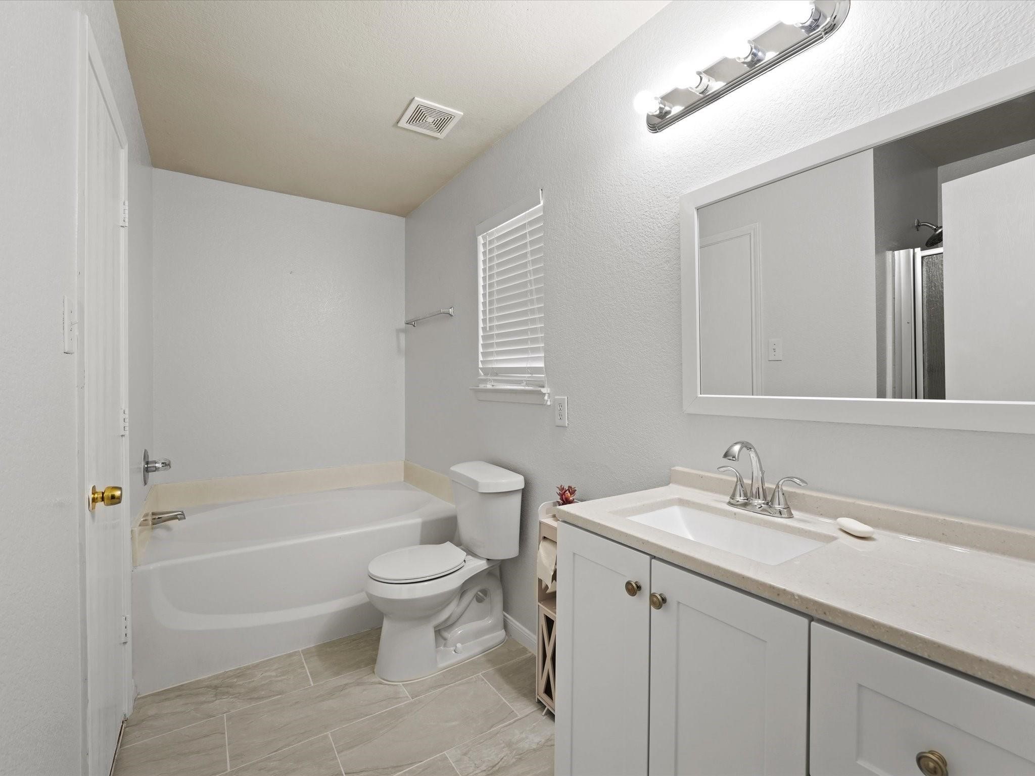 4702 Grovetree Lane Garland TX 75043