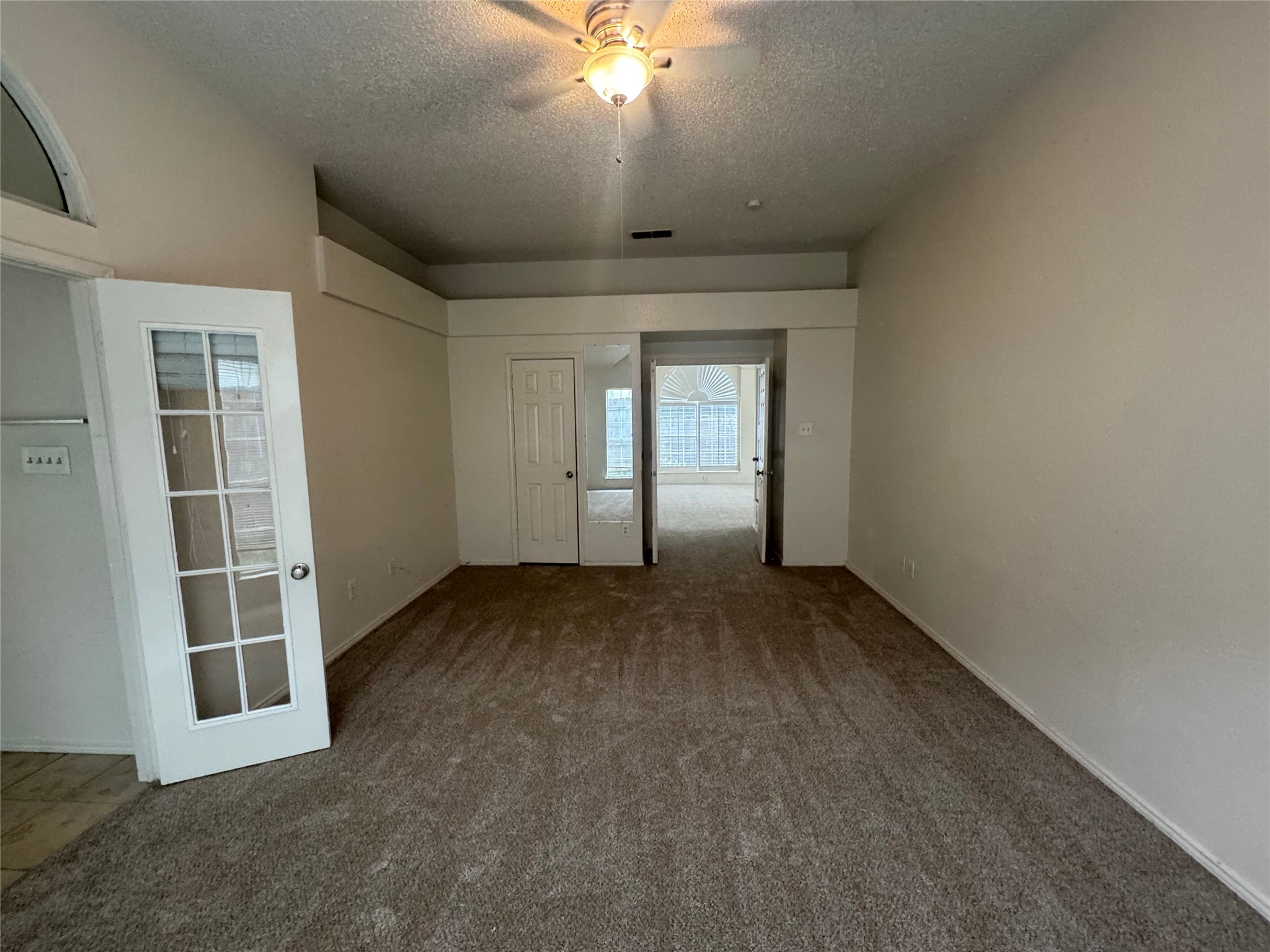959 Grasswood Court Arlington TX 76017
