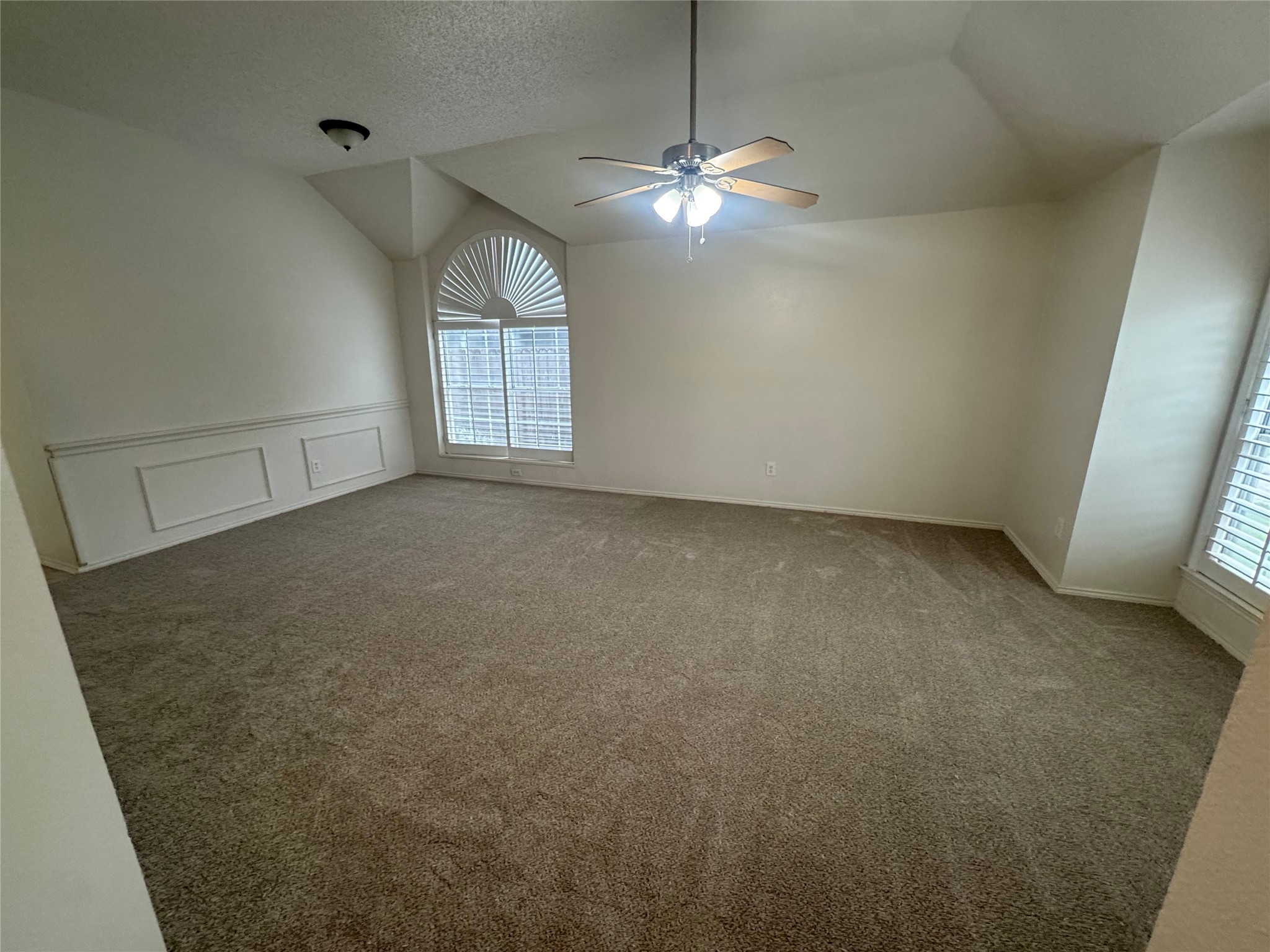 959 Grasswood Court Arlington TX 76017