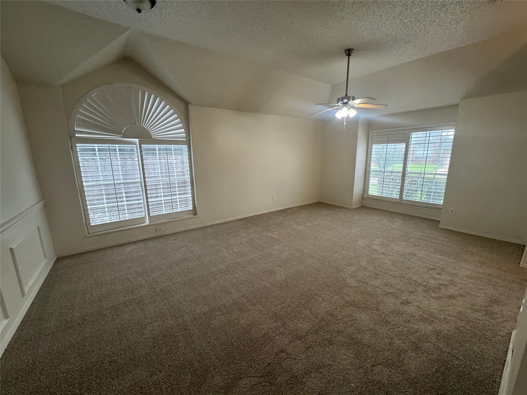 959 Grasswood Court Arlington TX 76017