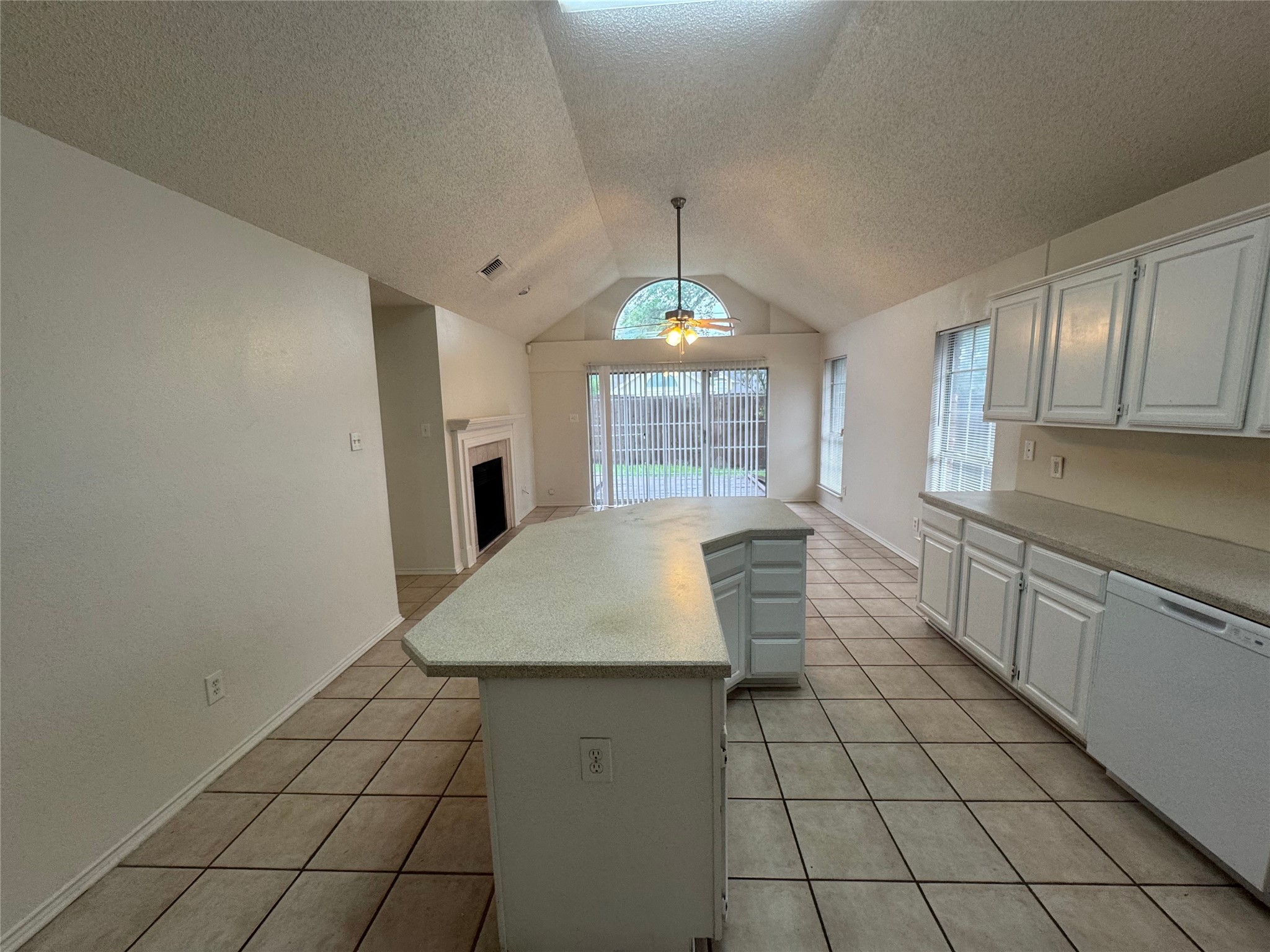 959 Grasswood Court Arlington TX 76017