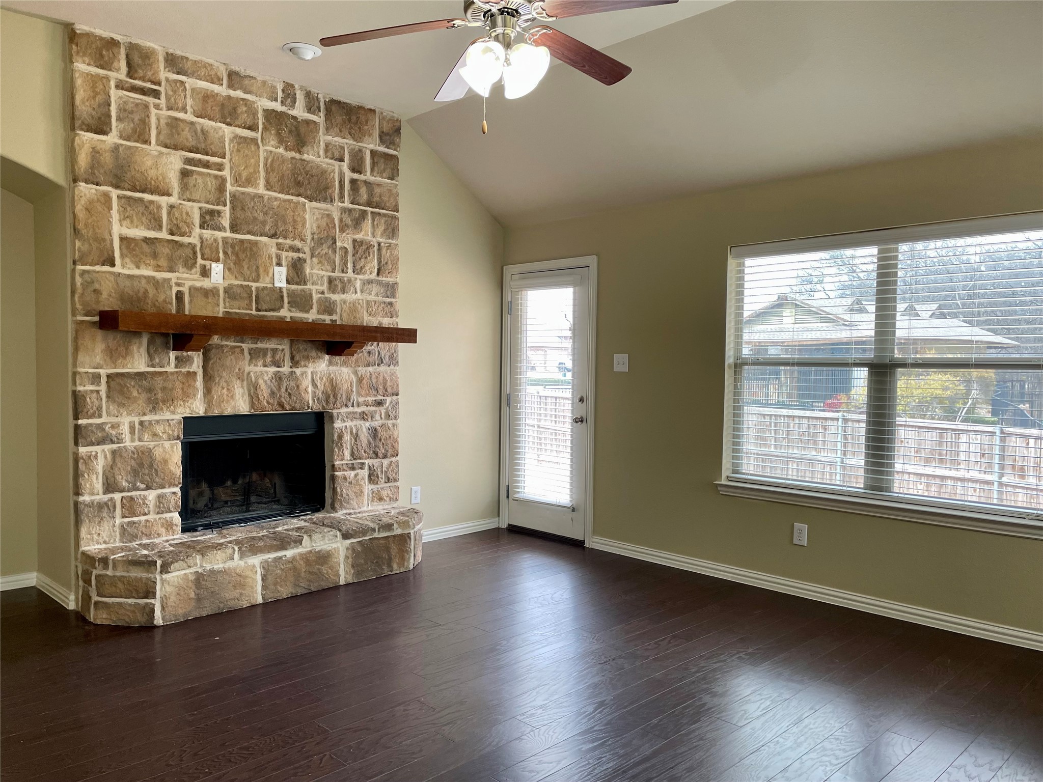 605 Knollwood Trail Court Oak Point TX 75068