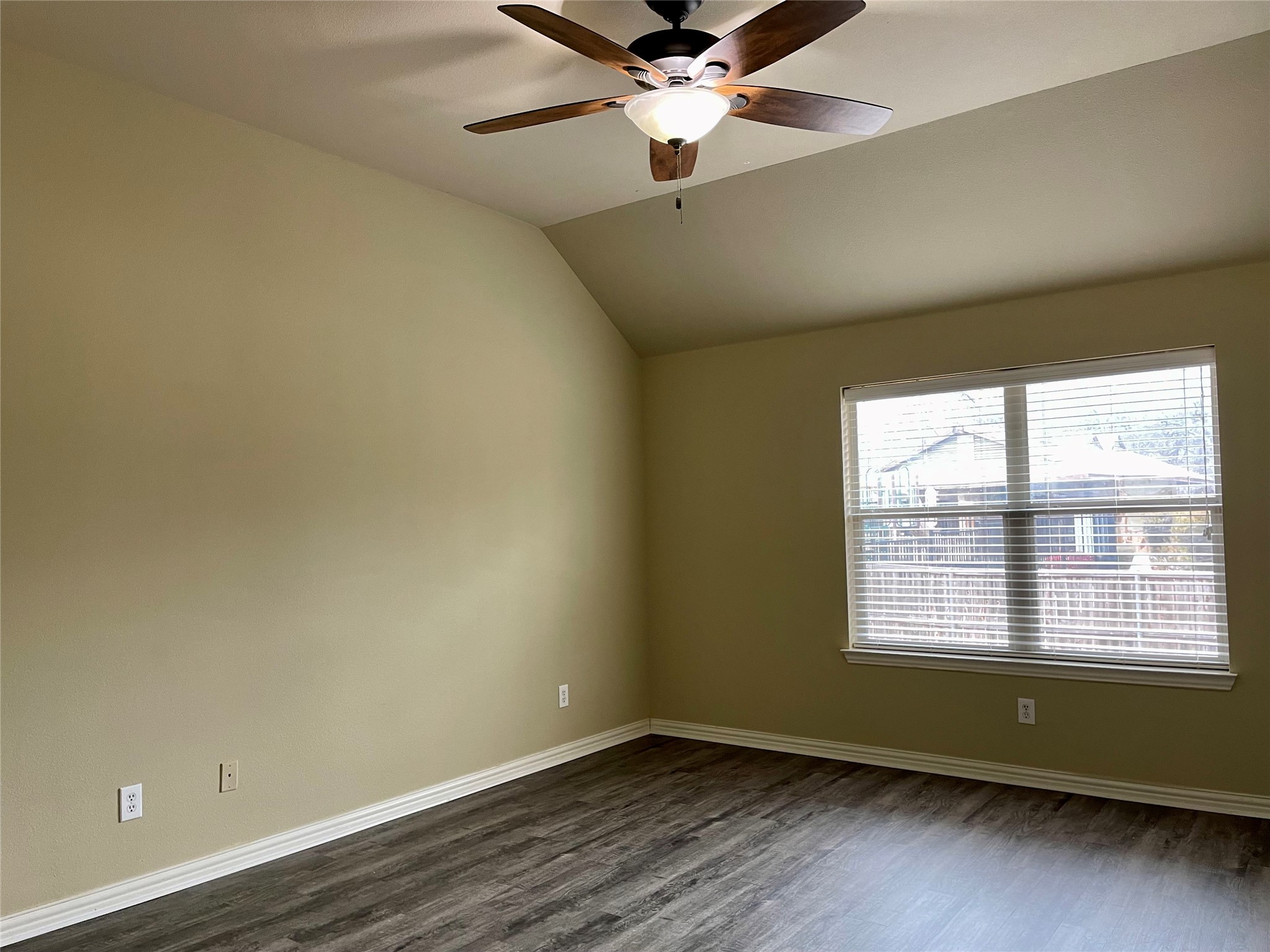 605 Knollwood Trail Court Oak Point TX 75068