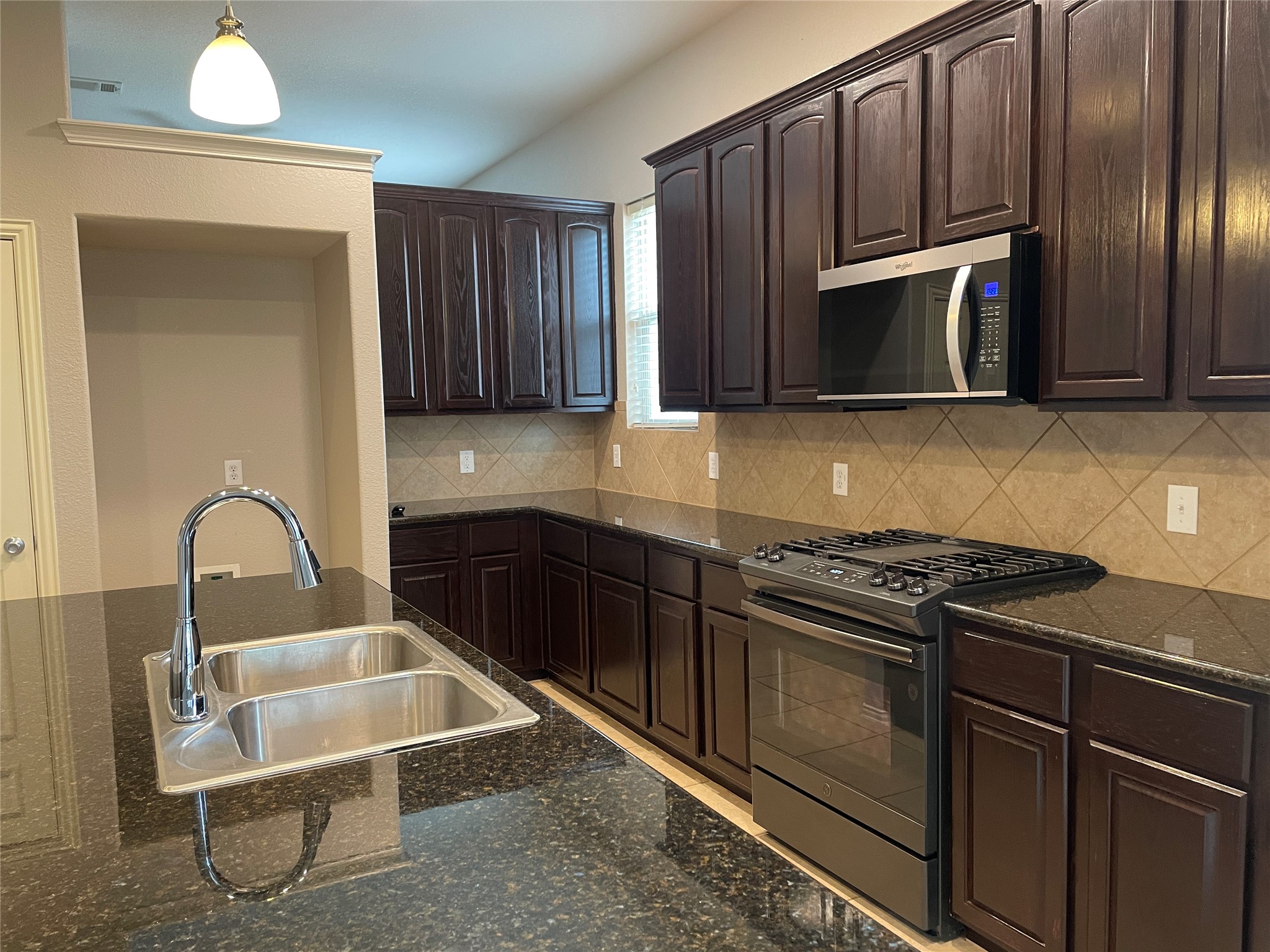 660 Payton Way Fate TX 75087