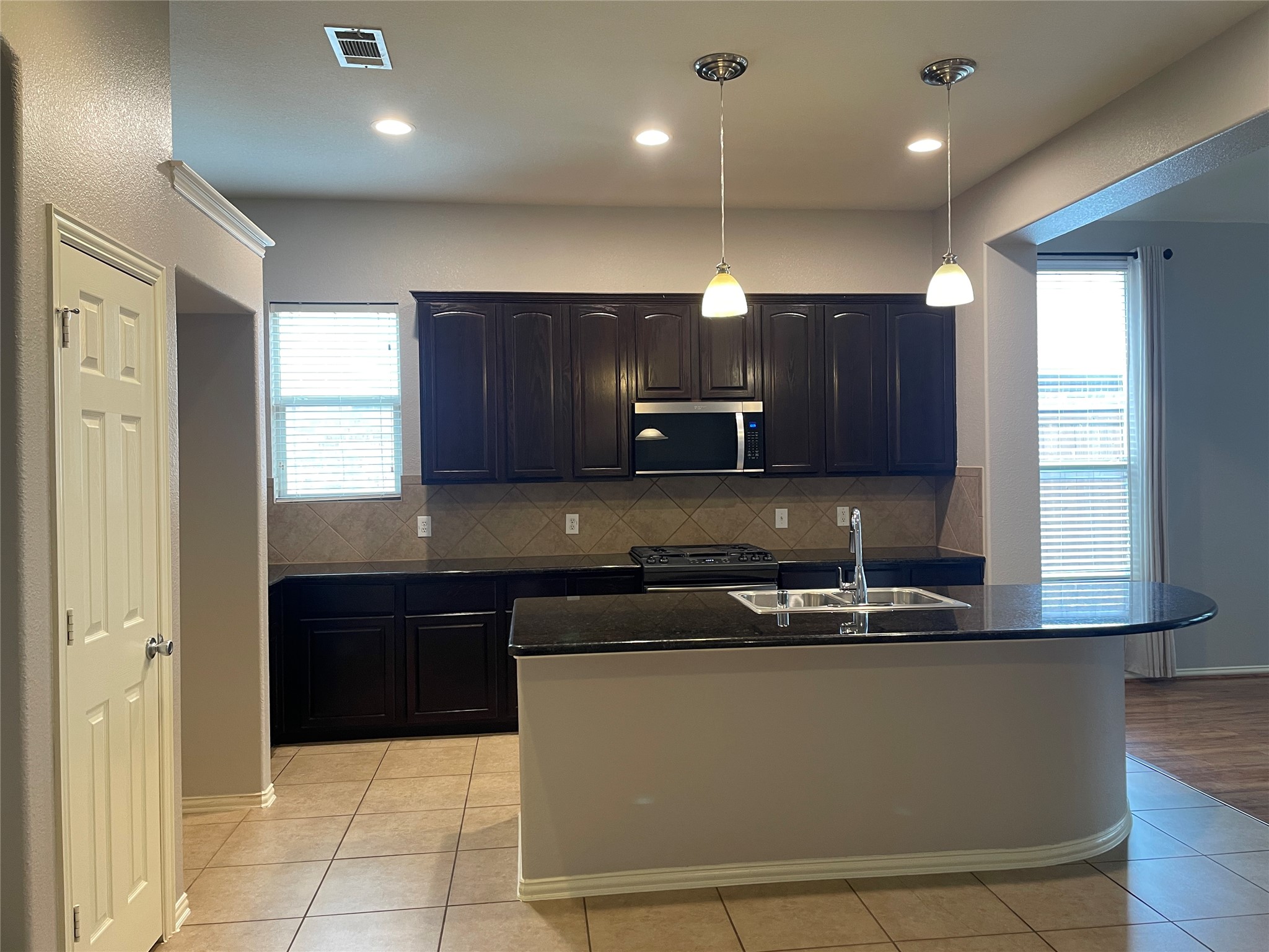 660 Payton Way Fate TX 75087