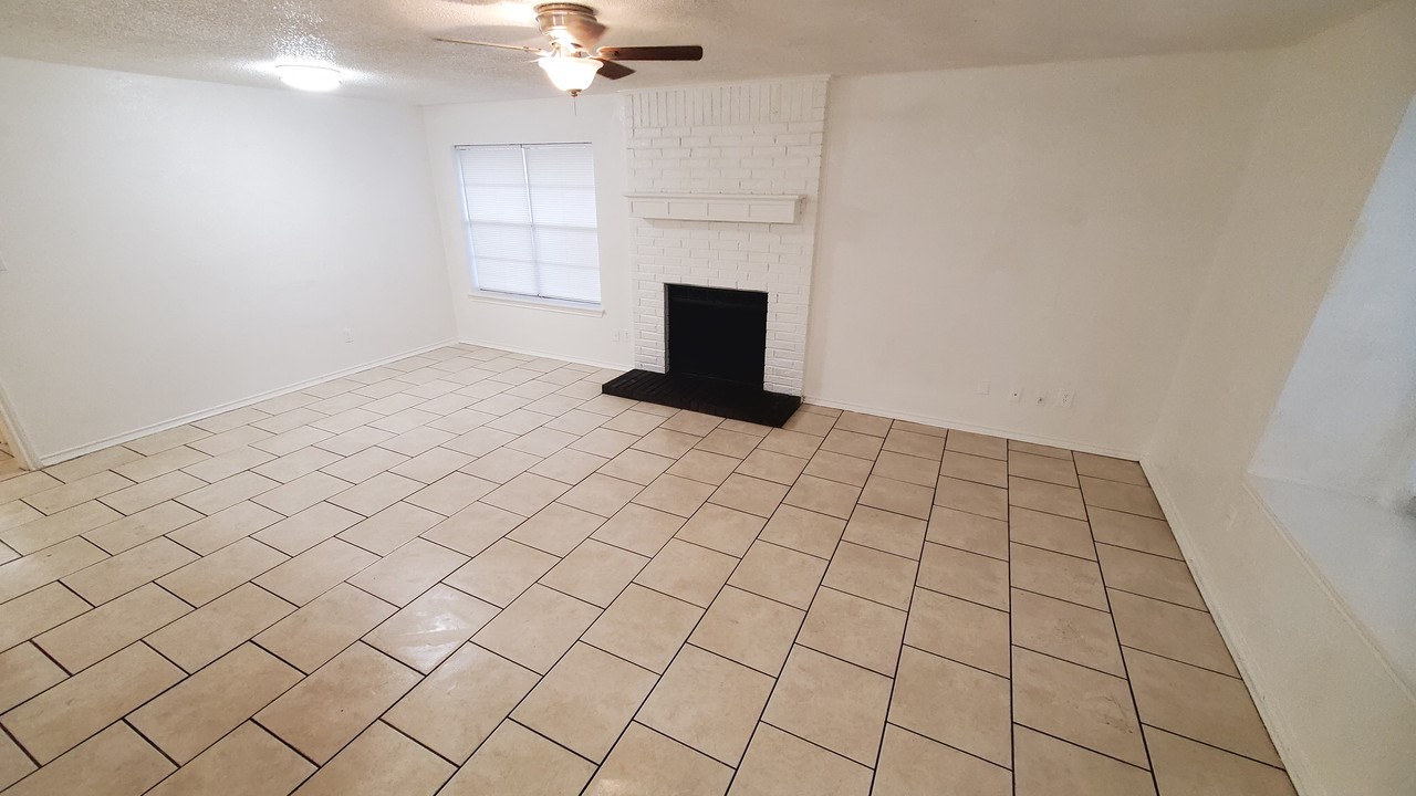 3427 Republic Drive Forest Hill TX 76140