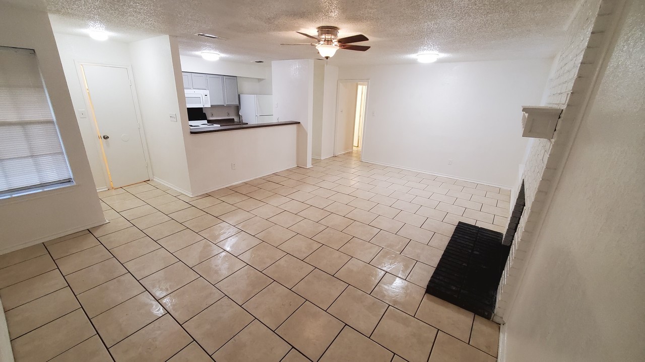 3427 Republic Drive Forest Hill TX 76140