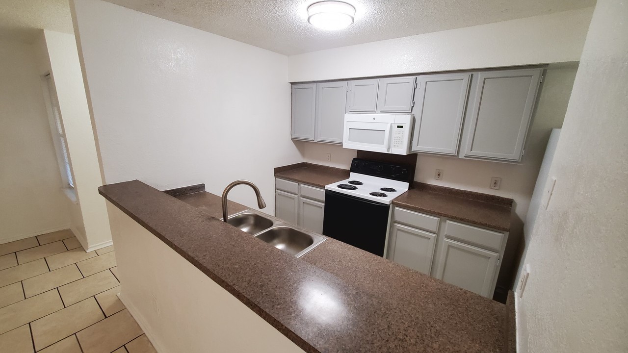 3427 Republic Drive Forest Hill TX 76140