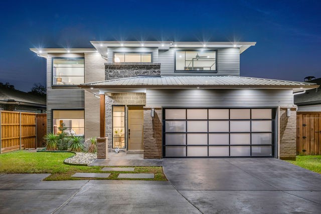 4614 Newmore Avenue Dallas TX 75209