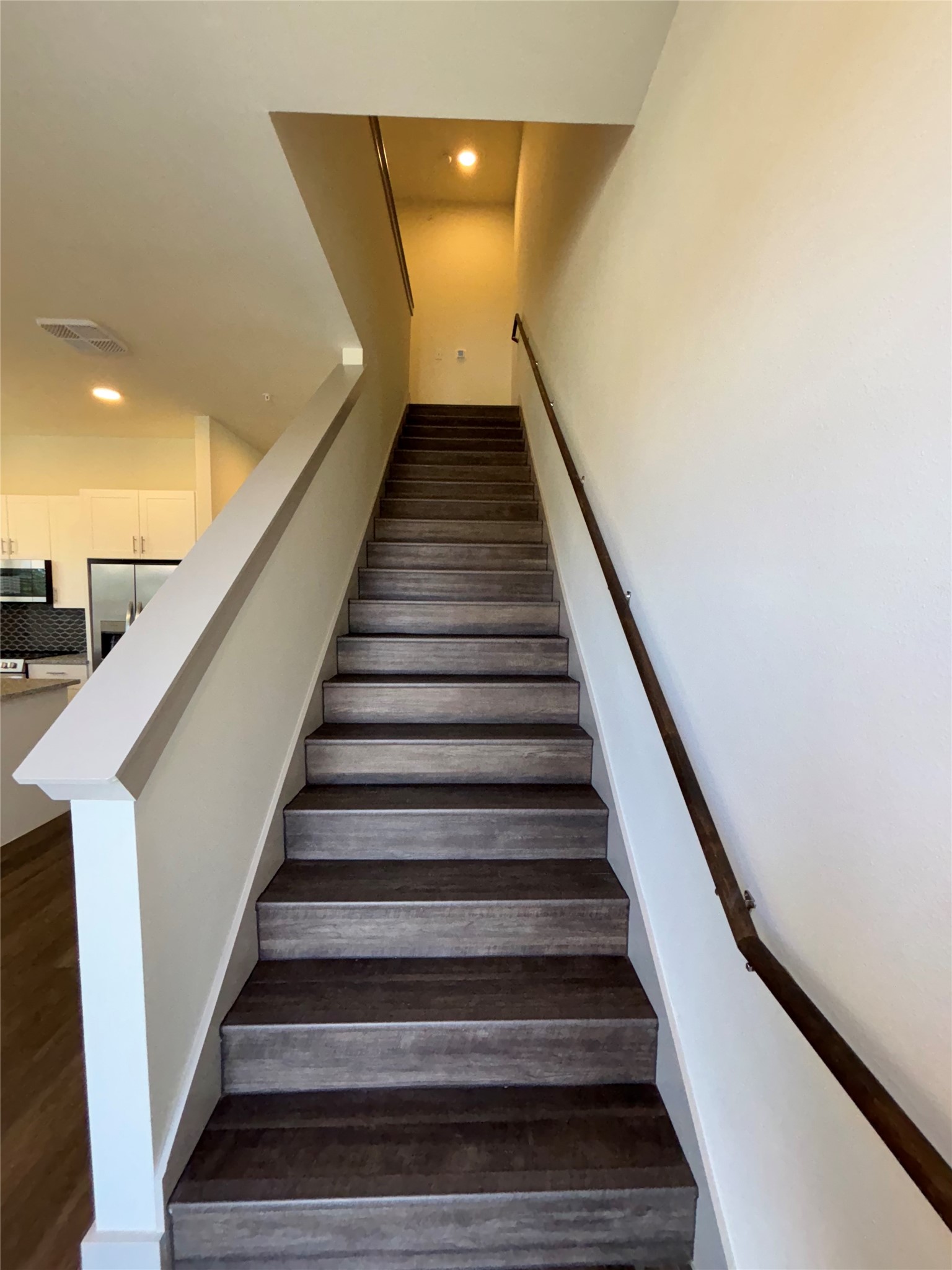 2036 Oak Grove Aubrey TX 76227