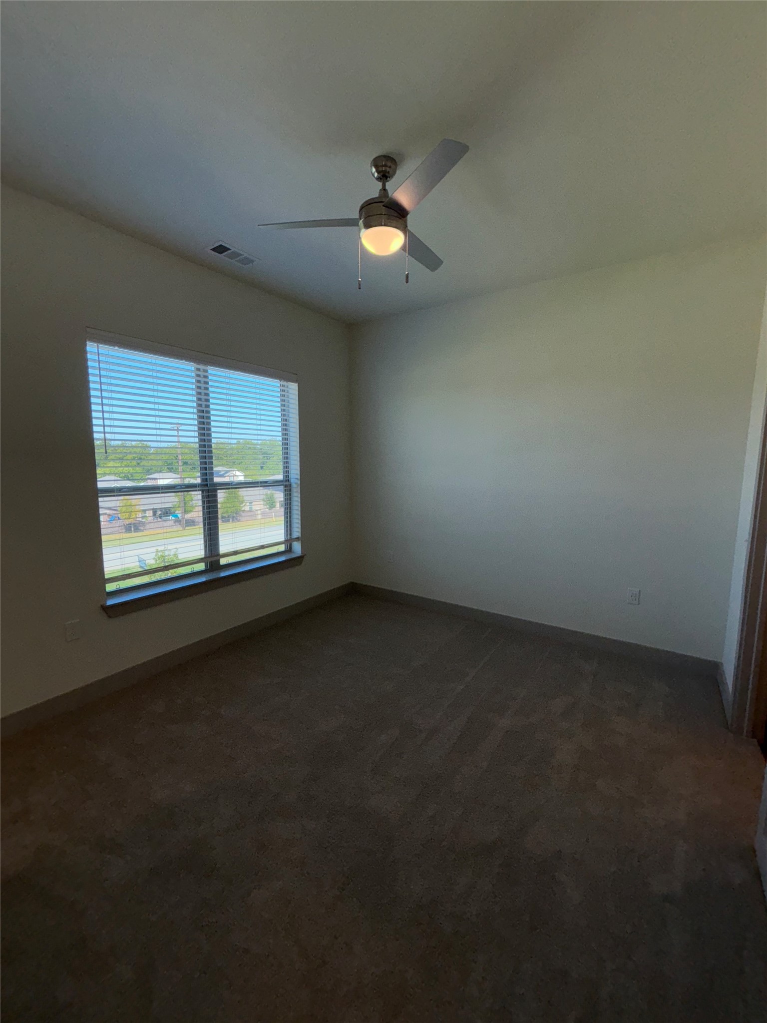 2036 Oak Grove Aubrey TX 76227