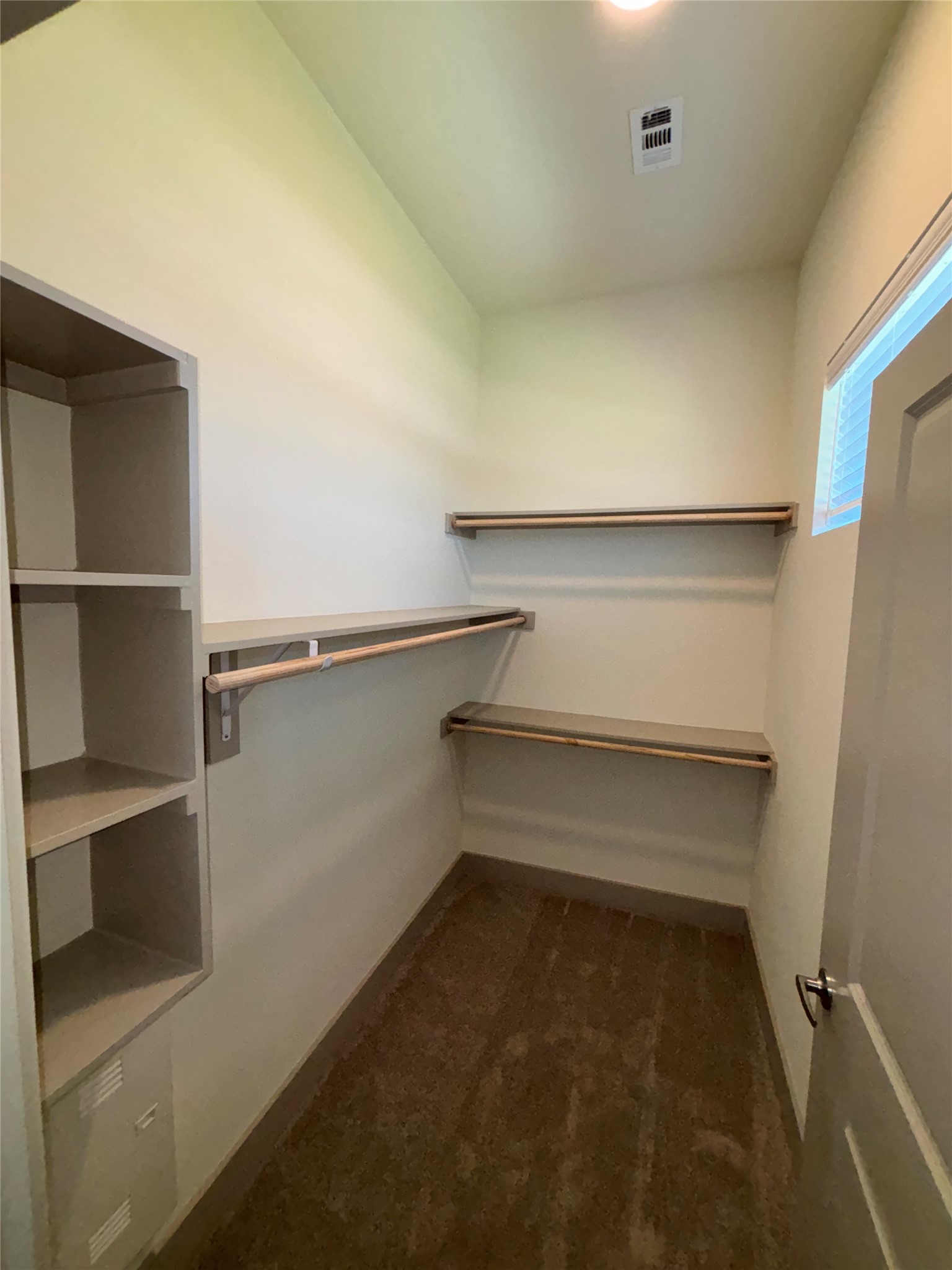 2036 Oak Grove Aubrey TX 76227