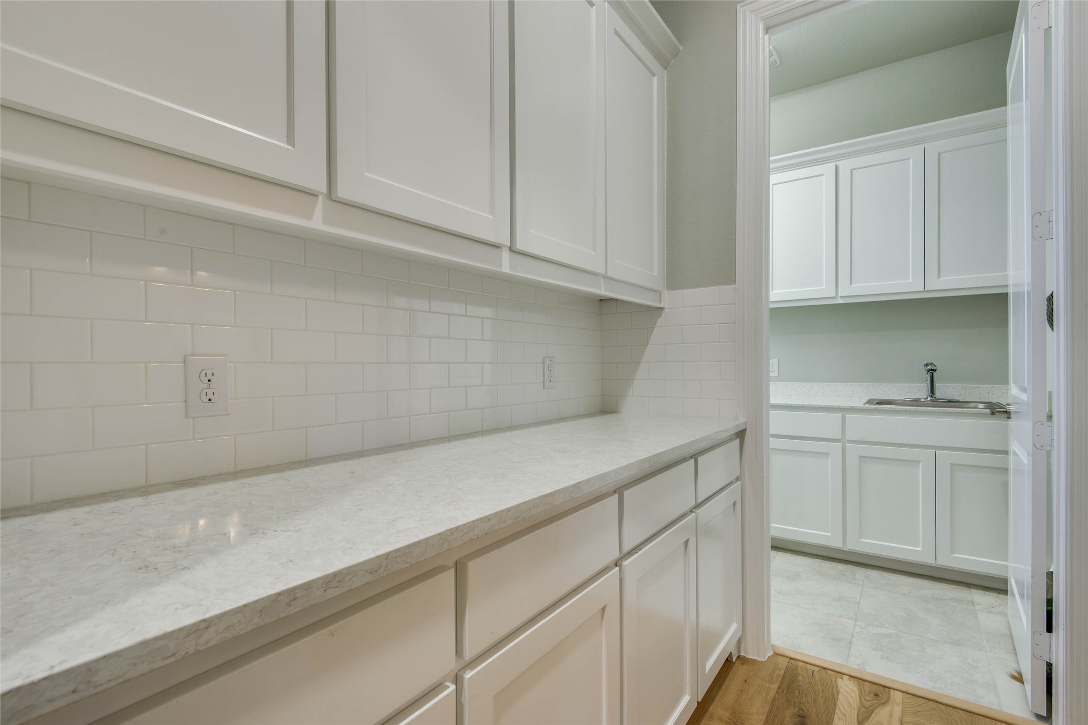 1782 Brighton Place Farmers Branch TX 75234